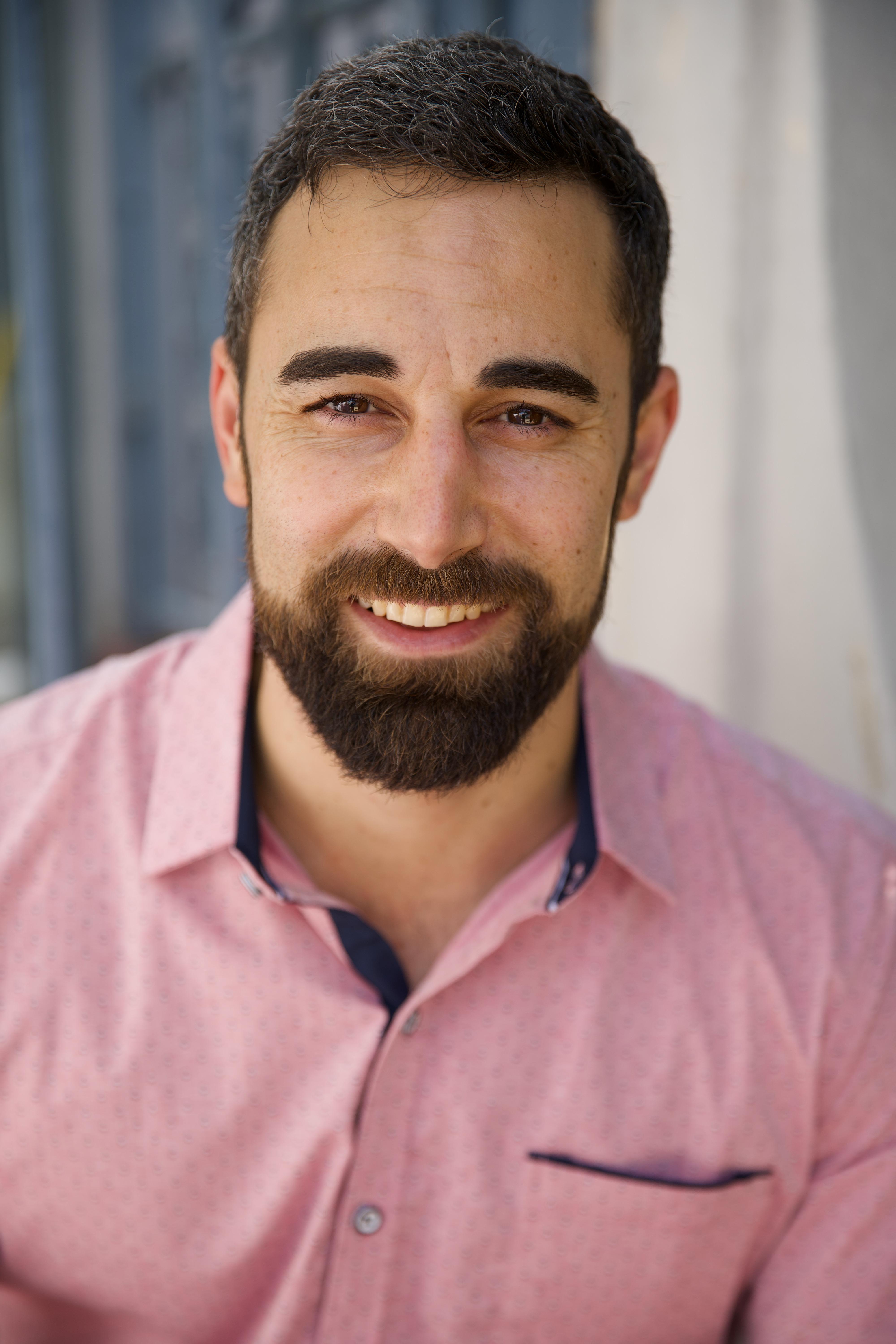 actor Robert Contrado large photo