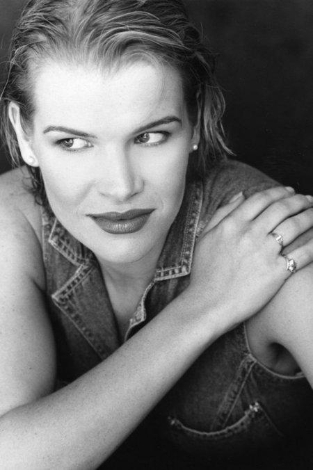 actor Rachel Songer large photo