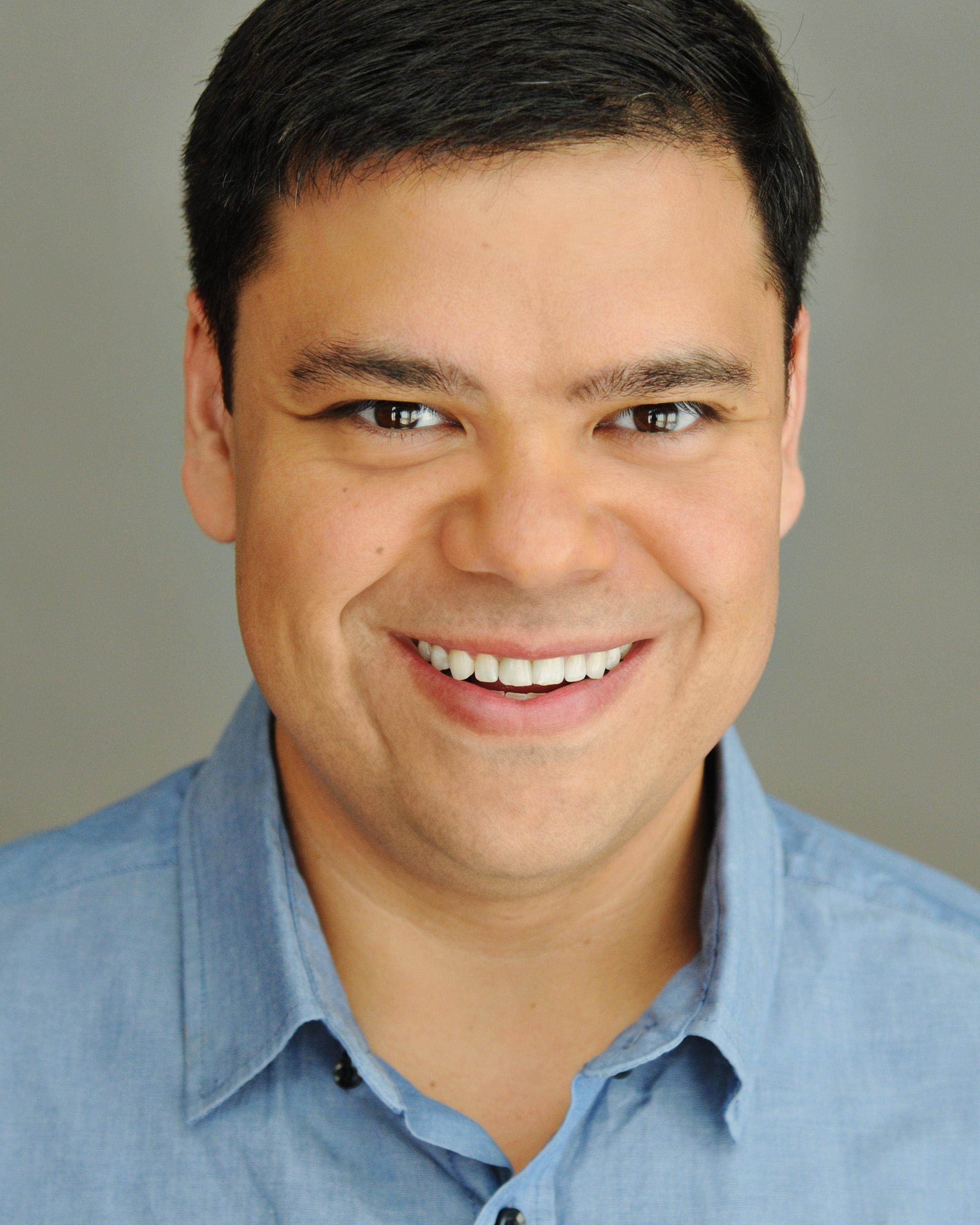 actor J.R. Robles large photo