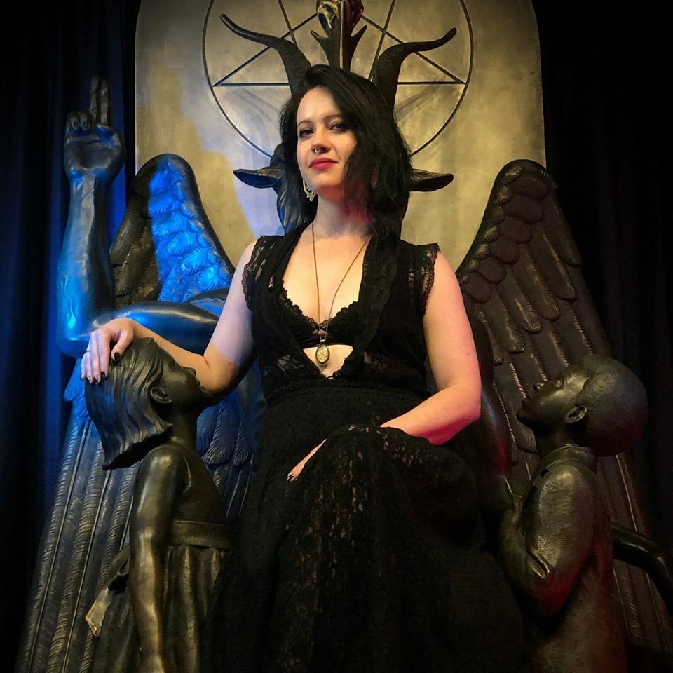 actor Chalice Blythe large photo