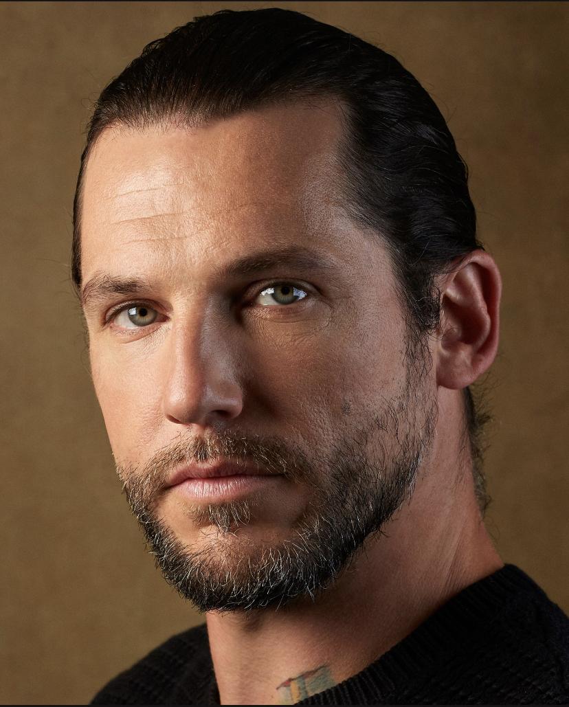 actor Tommy C. Carey large photo