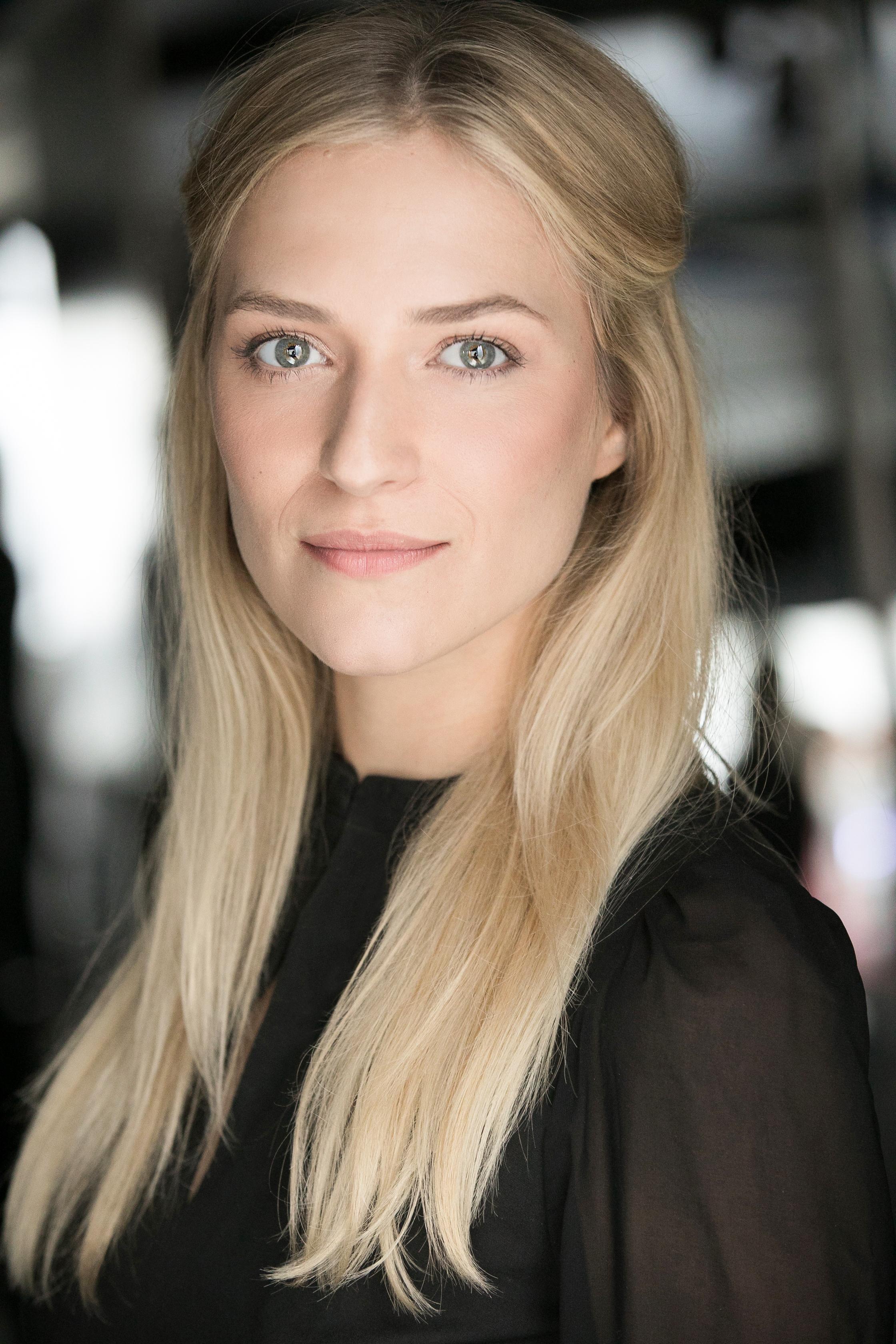 actor Octavia Gilmore large photo