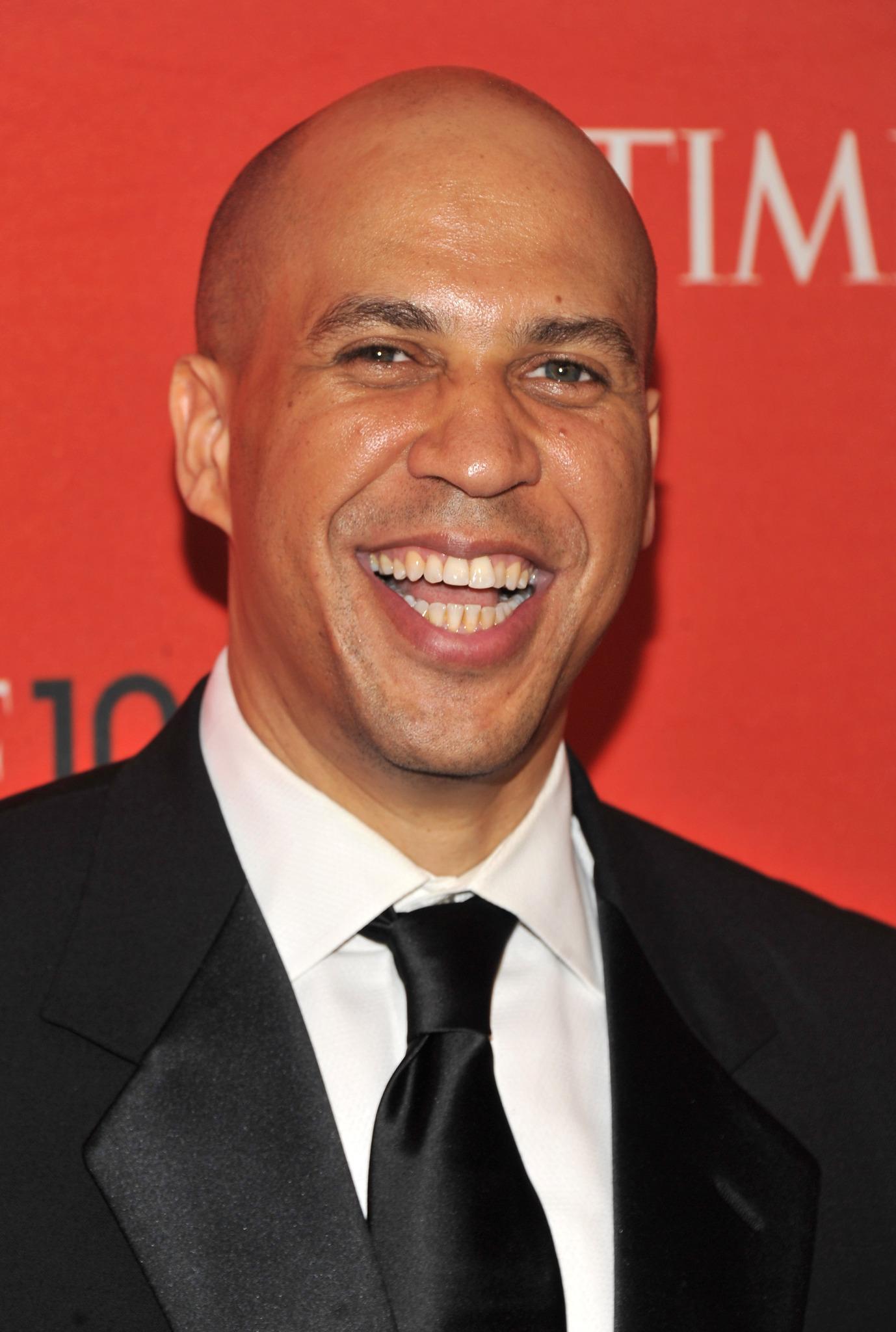 actor Cory Booker large photo