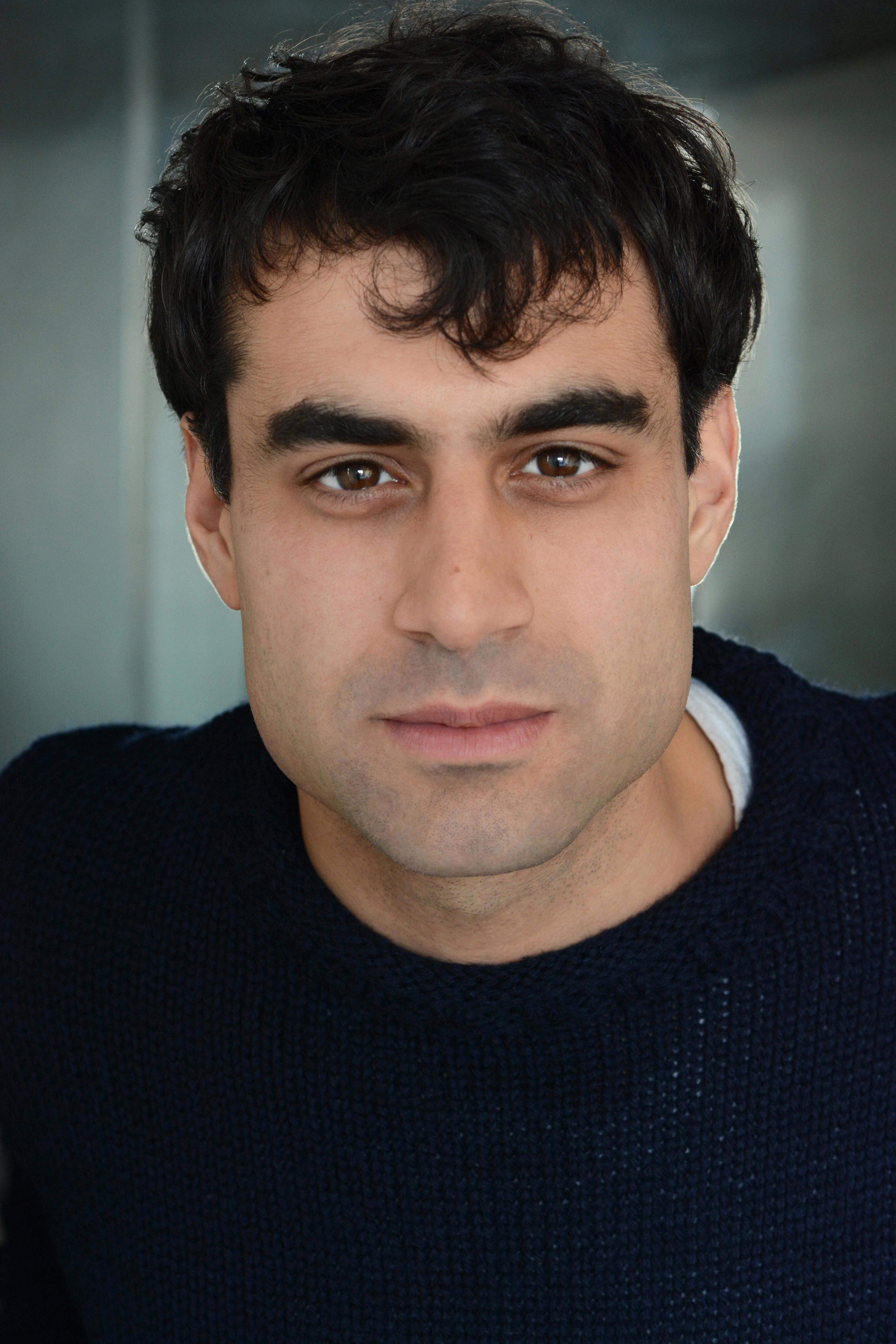 actor Delil Baran large photo