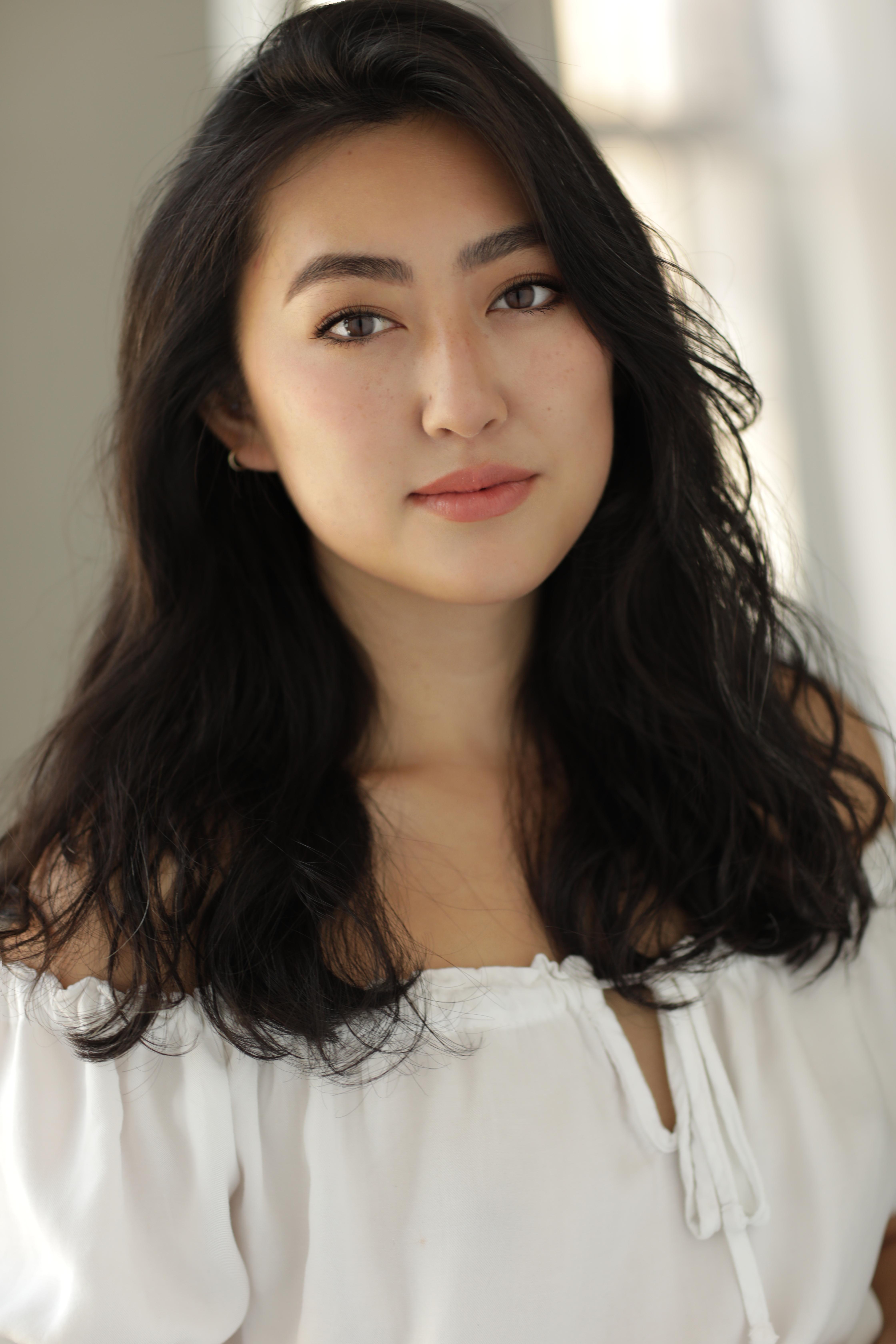 actor Lily Yin large photo