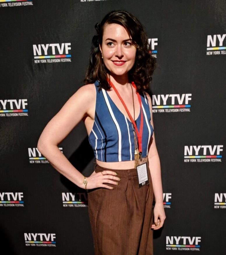 actor Cait Cortelyou large photo