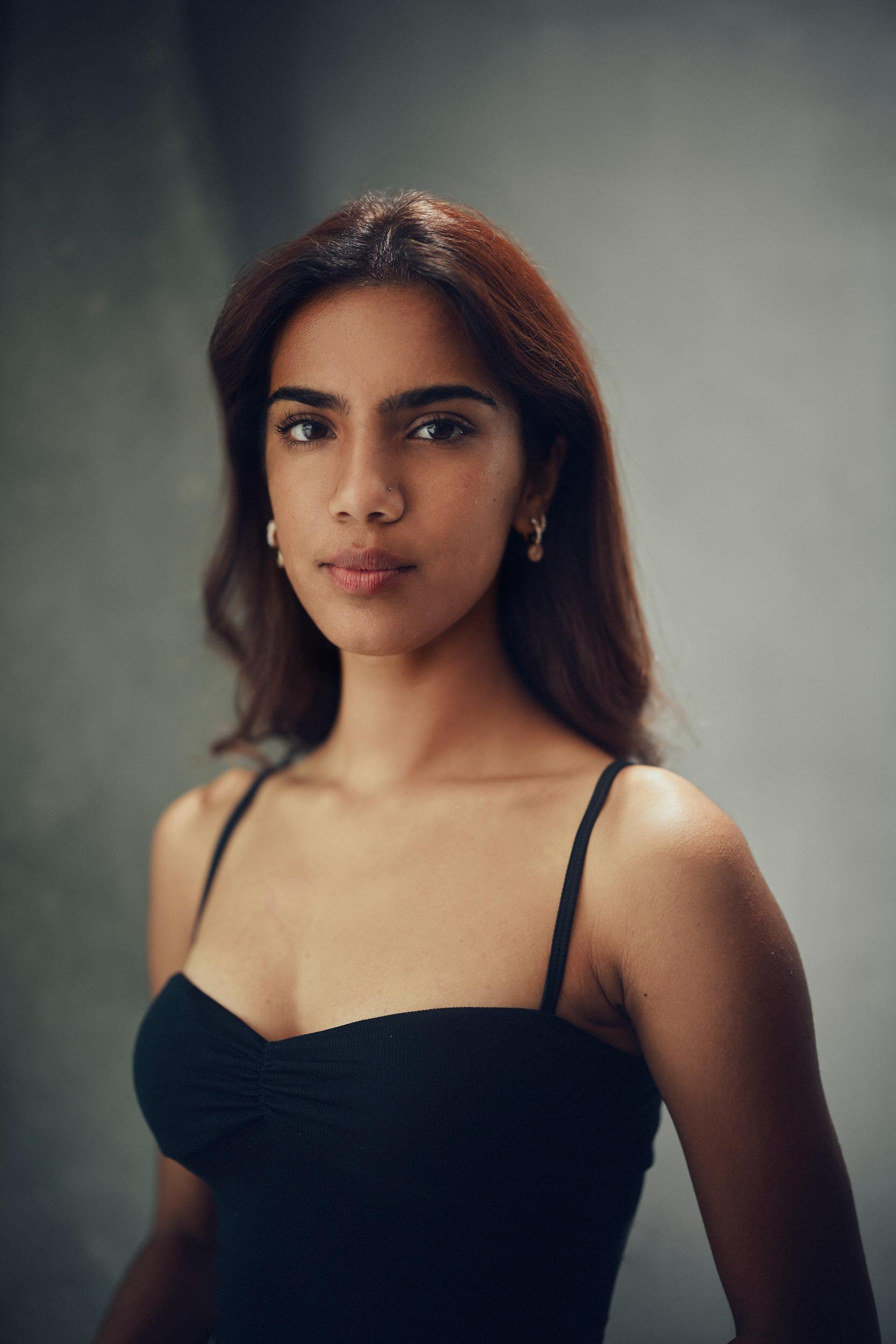 actor Arooj Azeem large photo