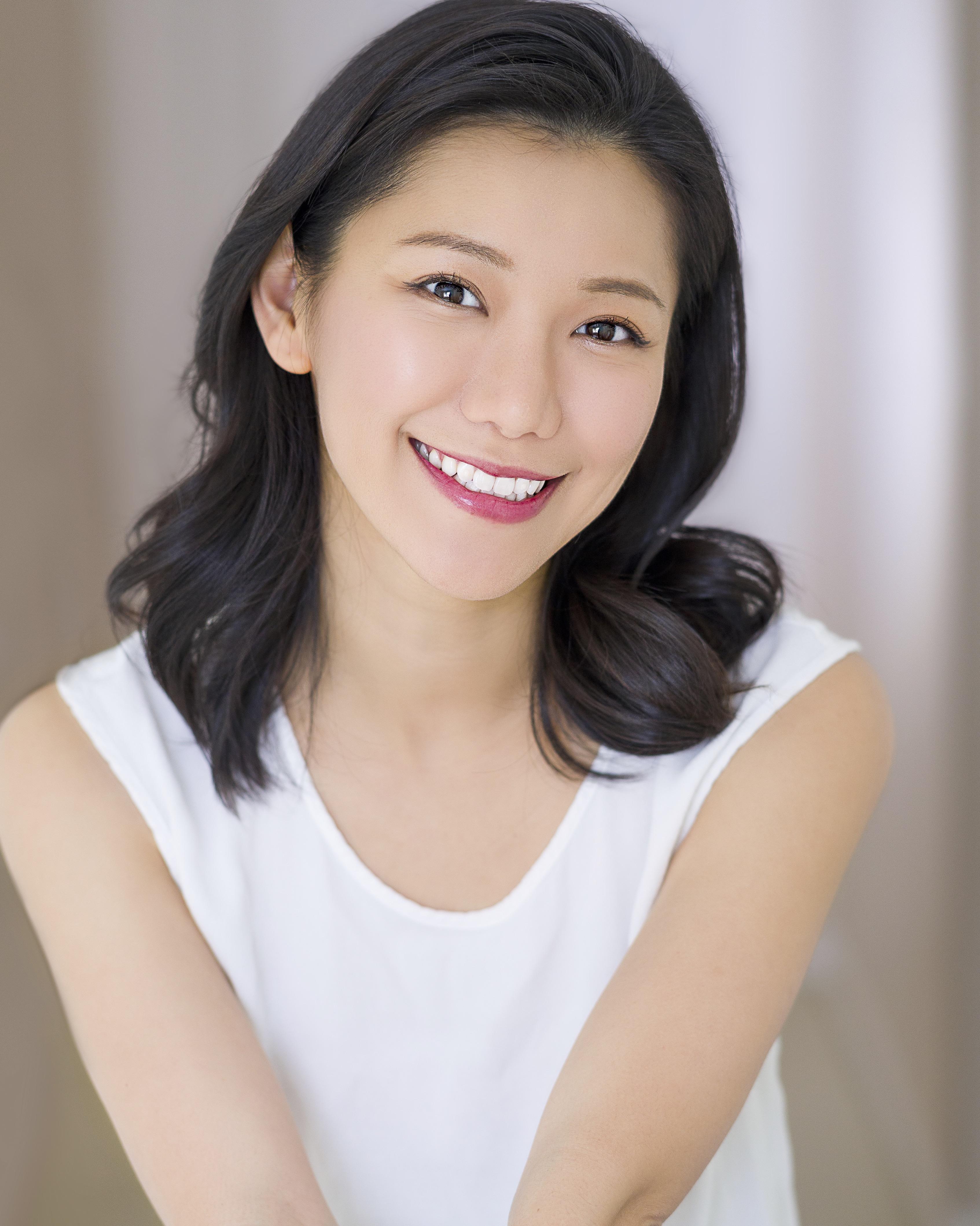 actor Narisa Suzuki large photo