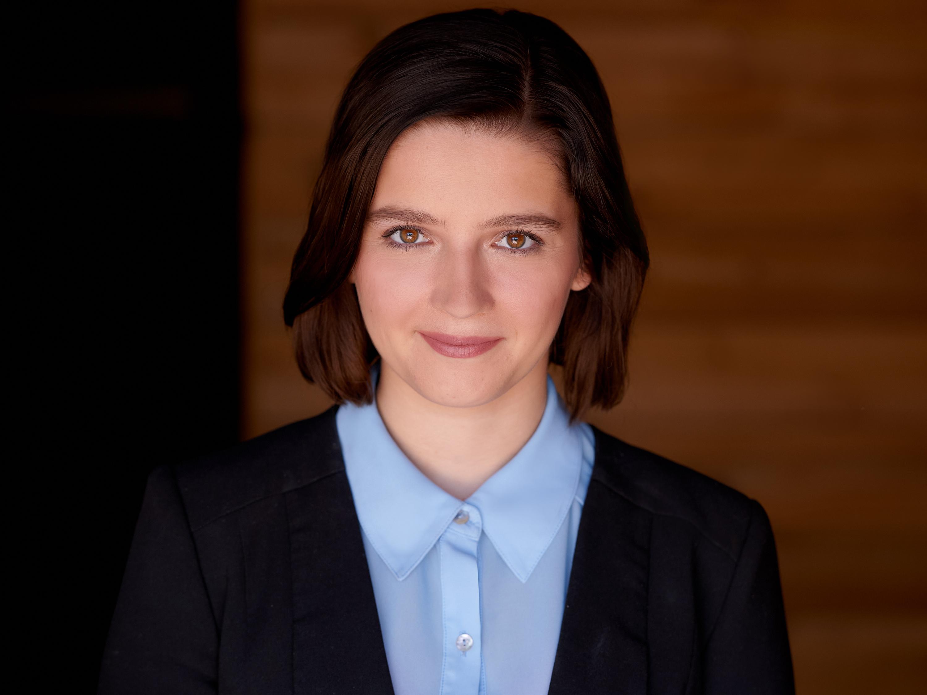 actor Jenna Schaefer large photo