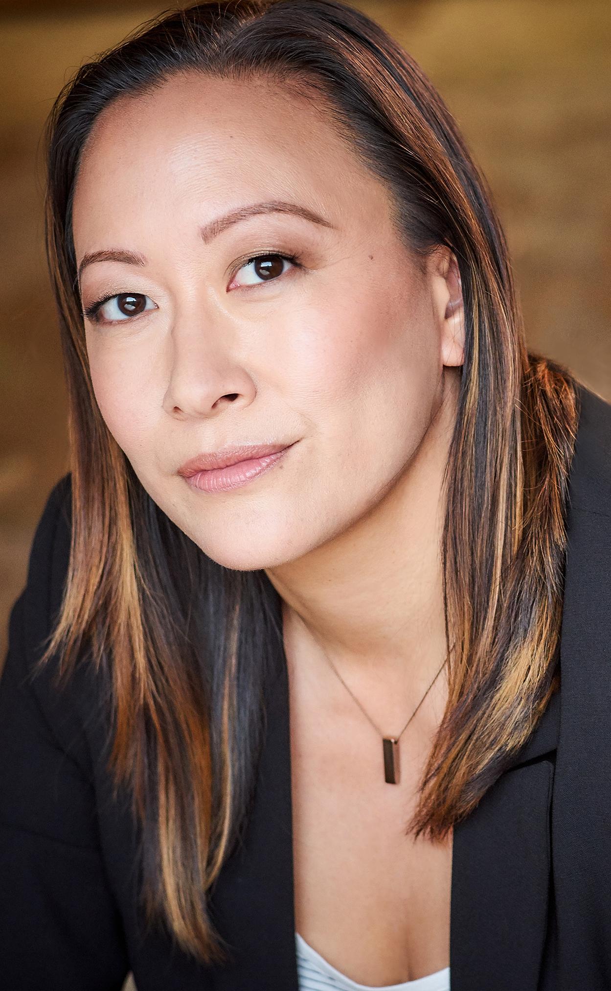 actor Grace Rowe large photo