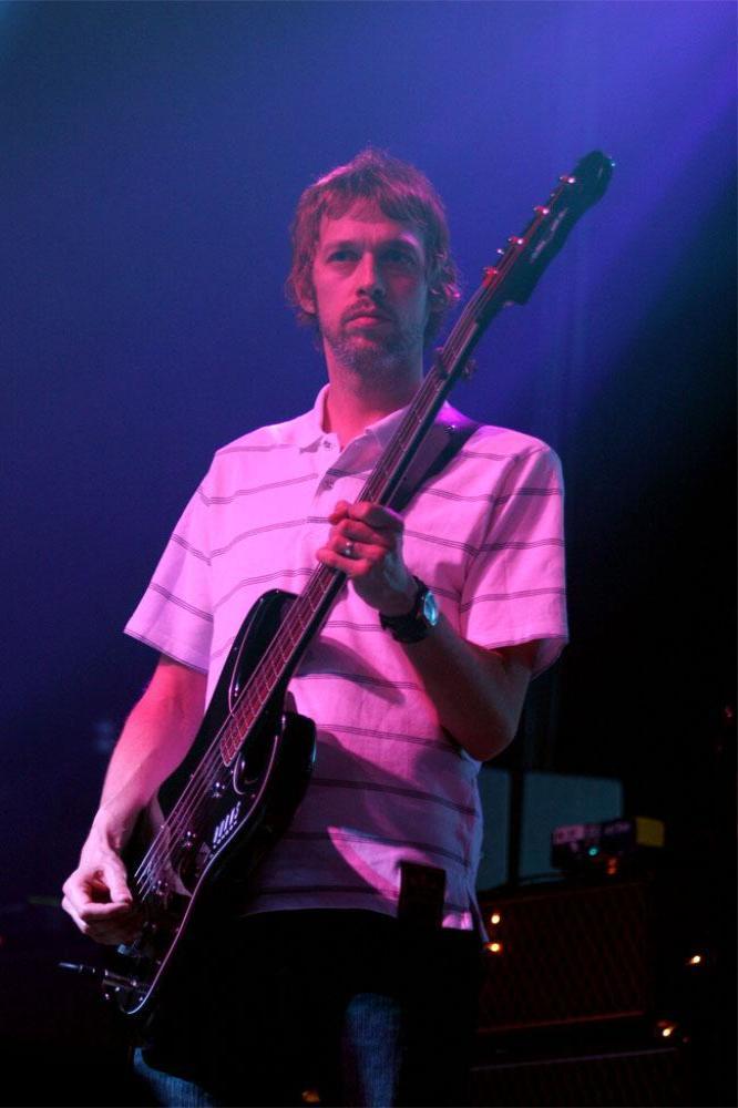 actor Andy Bell large photo