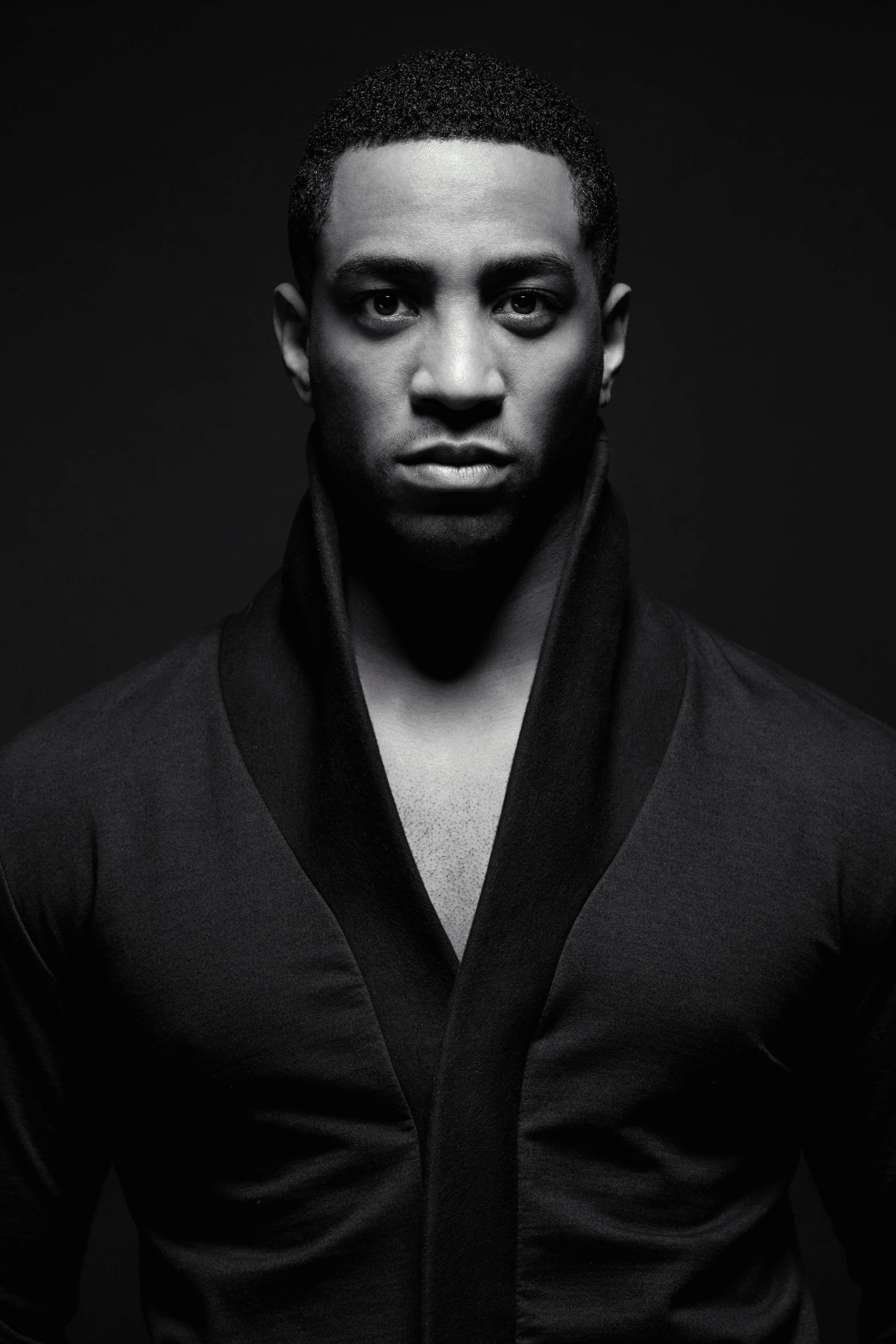 actor Brooks Darnell large photo