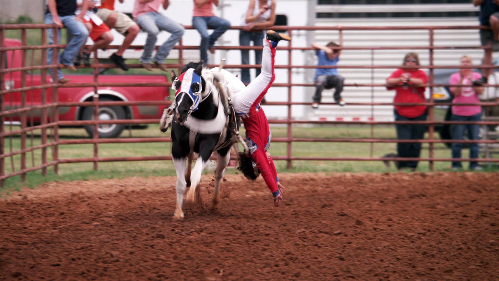 actor Haley Ganzel large photo