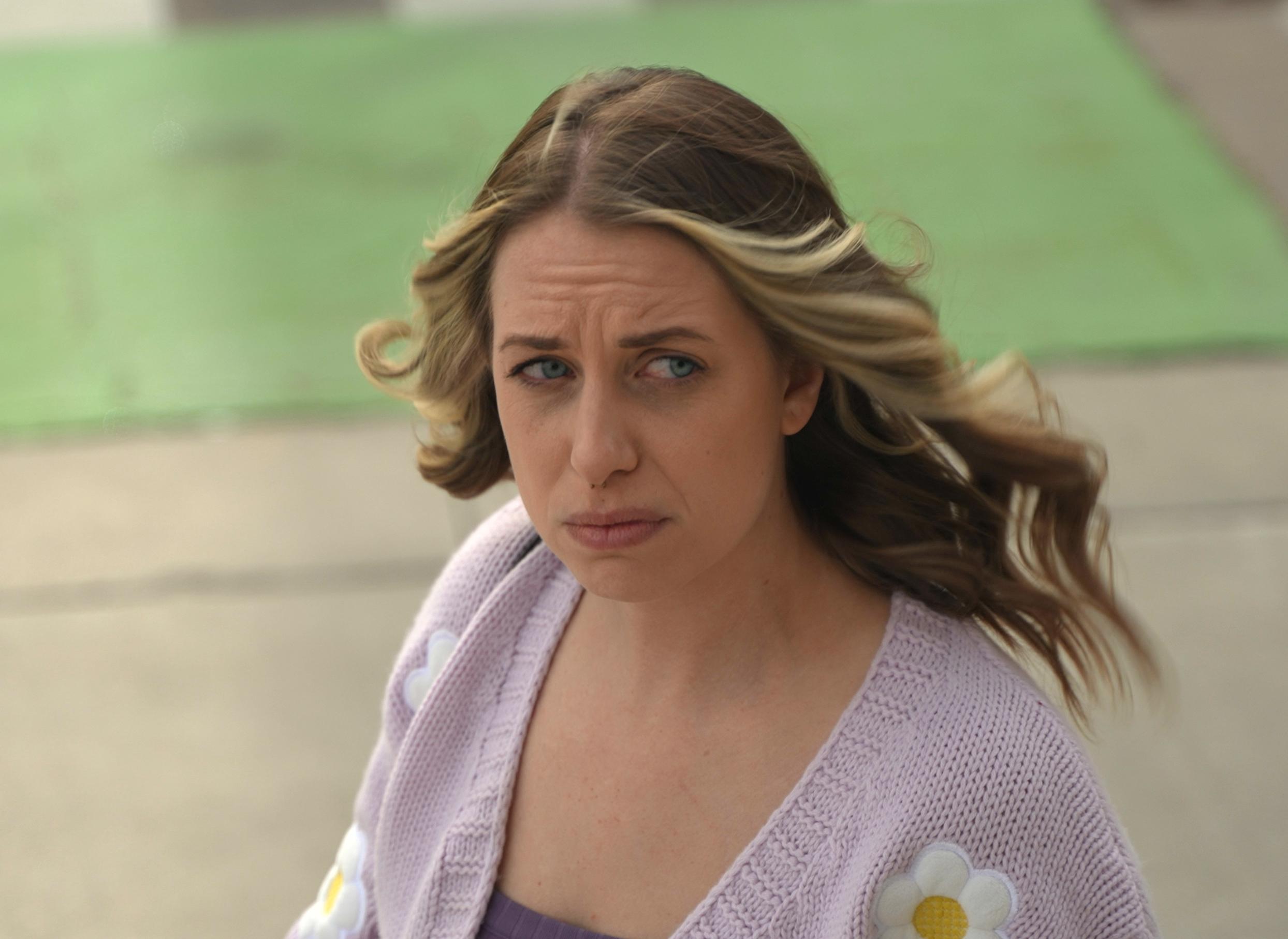 actor Cailey Muise large photo