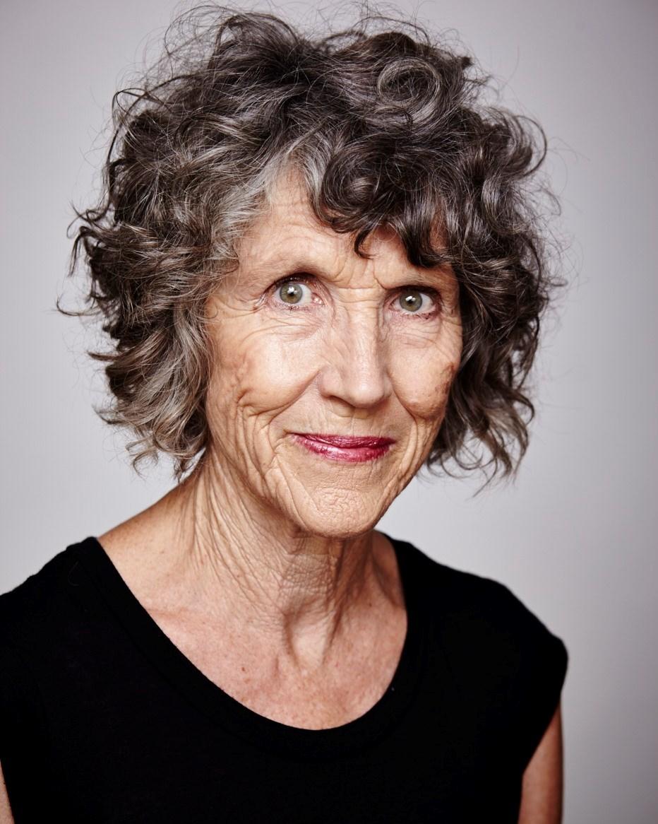 actor Chrissie Page large photo