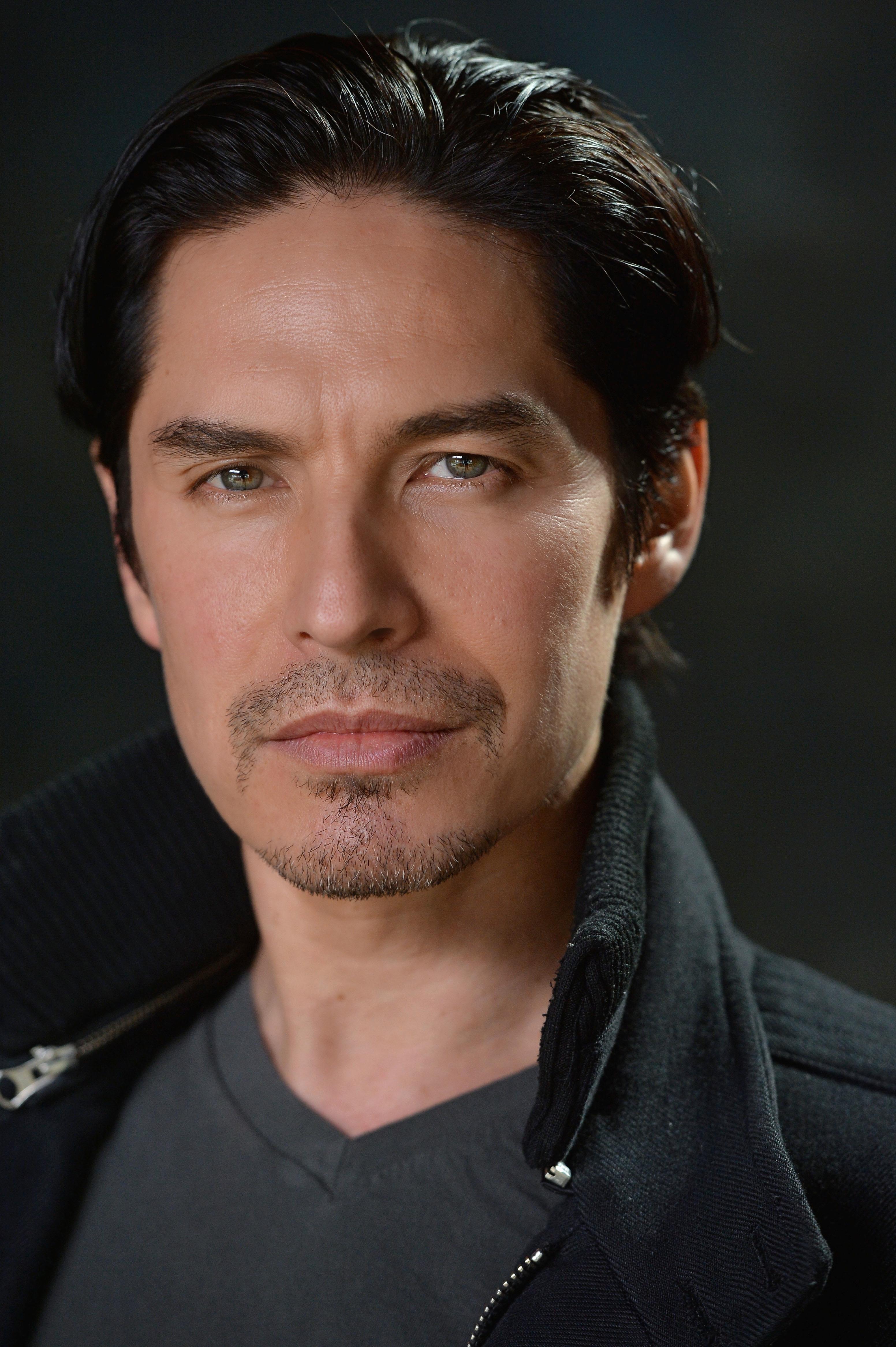 actor Michael Teh large photo