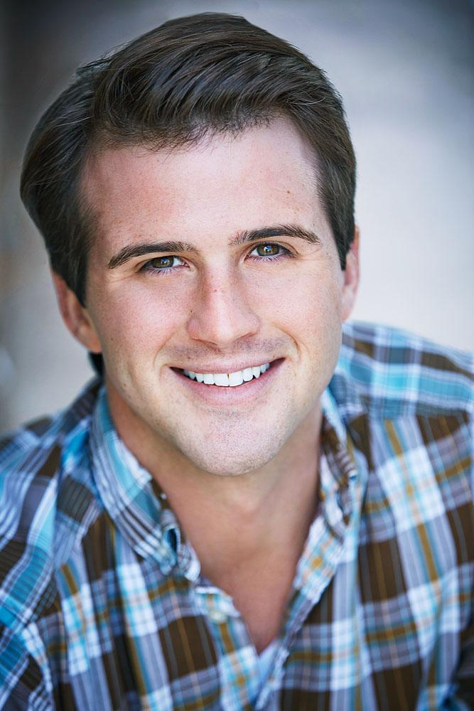 actor Dan Sykes large photo