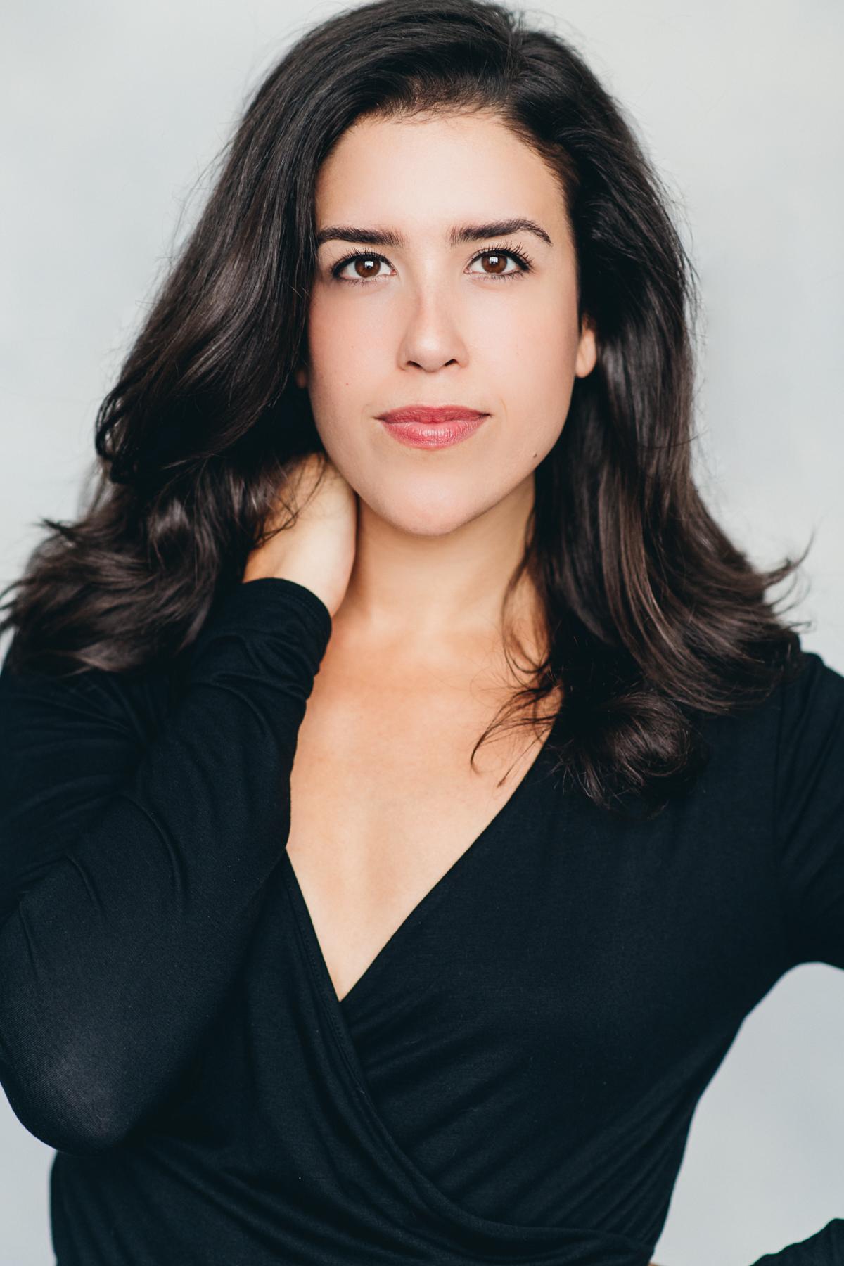 actor Nicole Power large photo