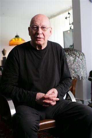 actor George Lois large photo