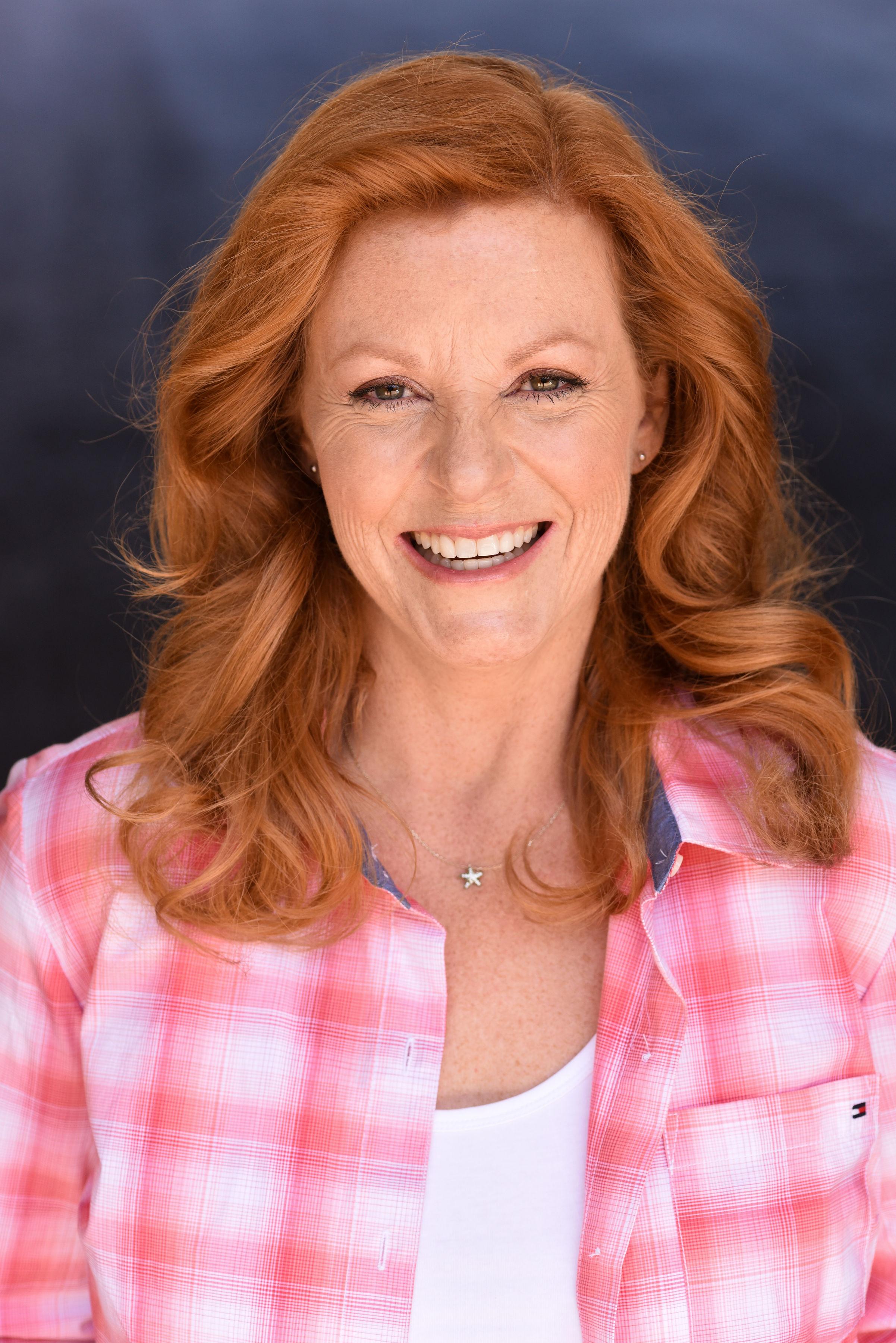 actor Karen E. Wright large photo