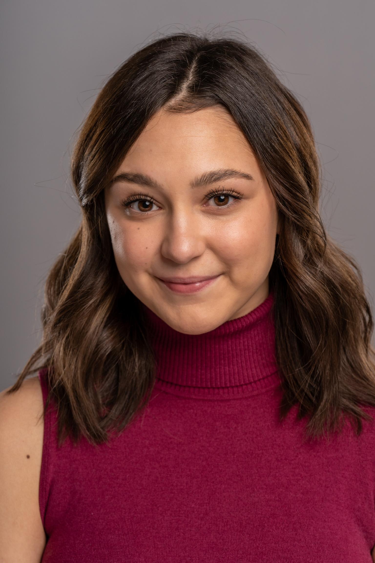 actor Avery Pizzuto large photo