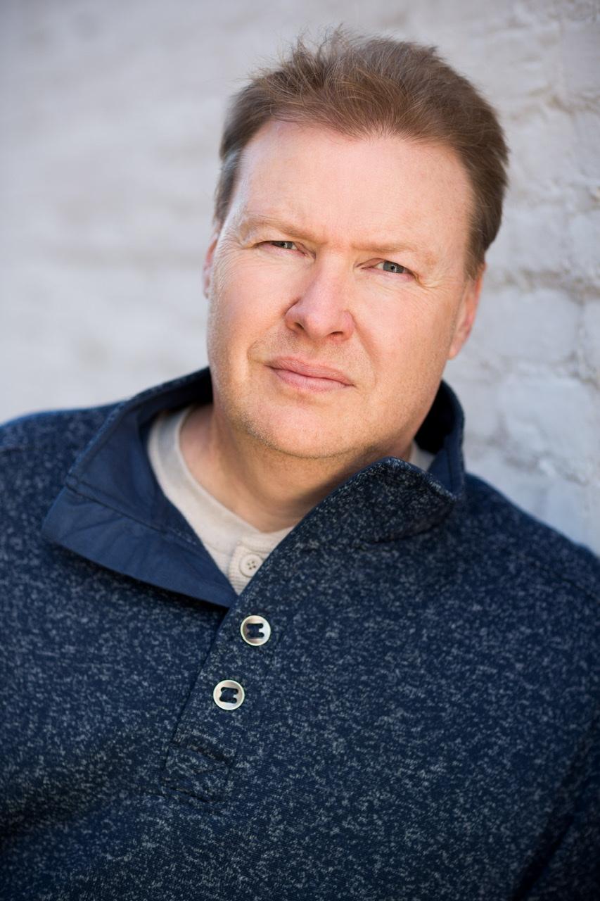 actor Mark Helms large photo