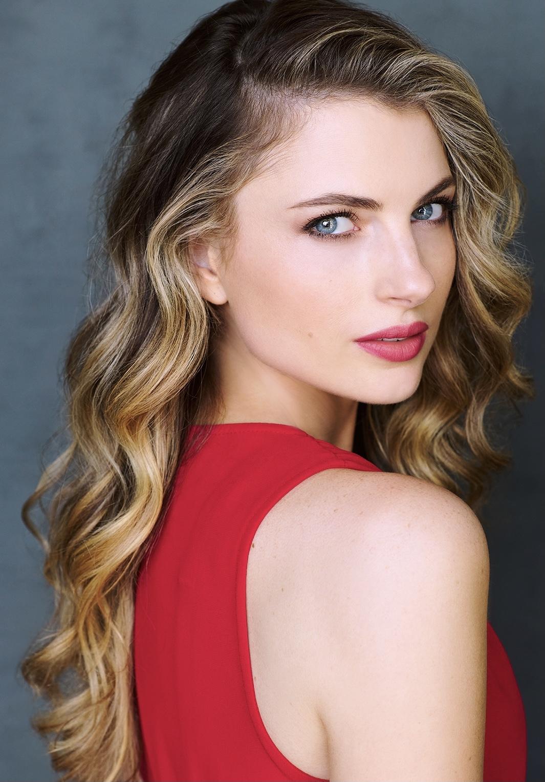 actor Marisha Shine large photo