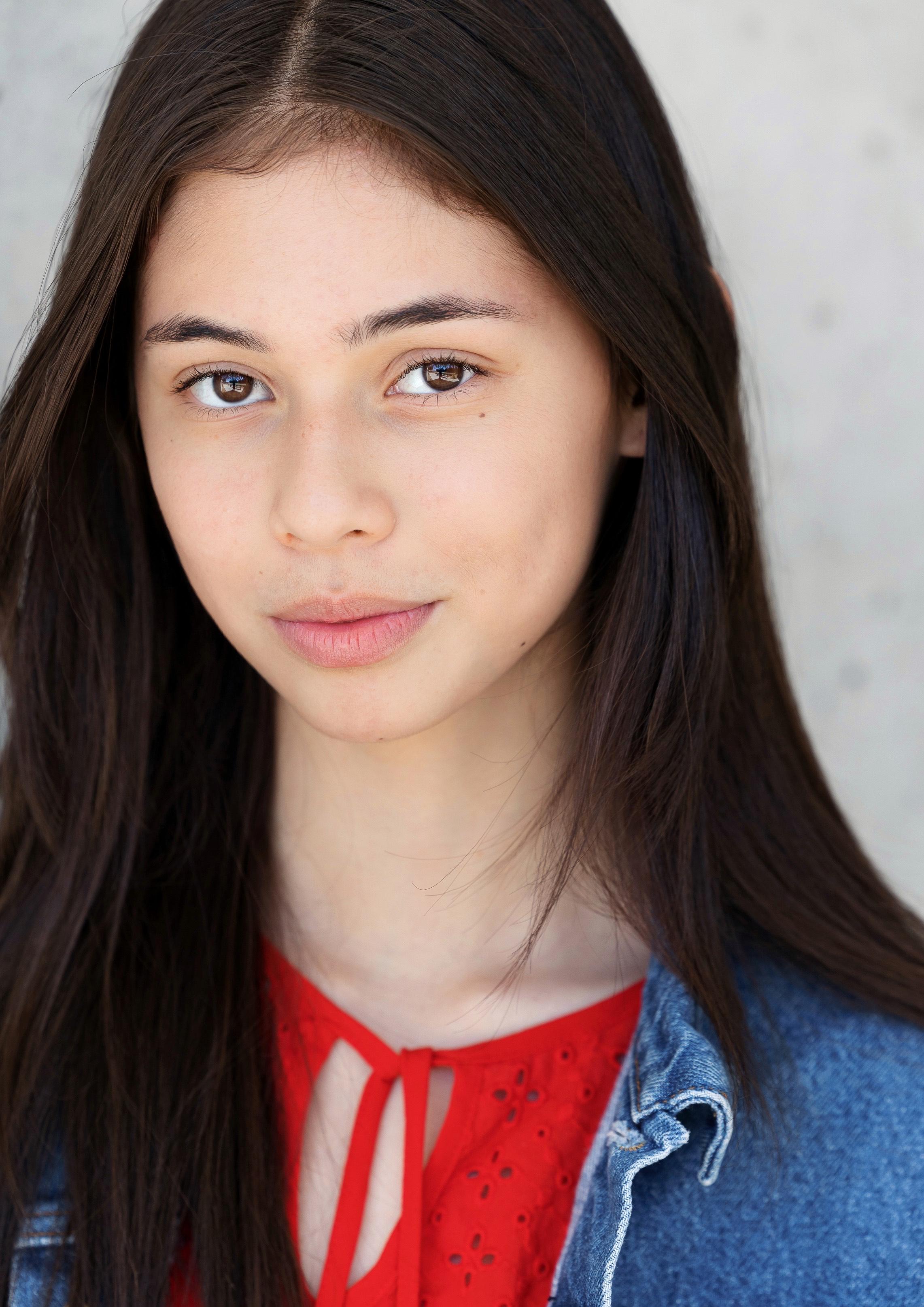 actor Anna Eppe large photo