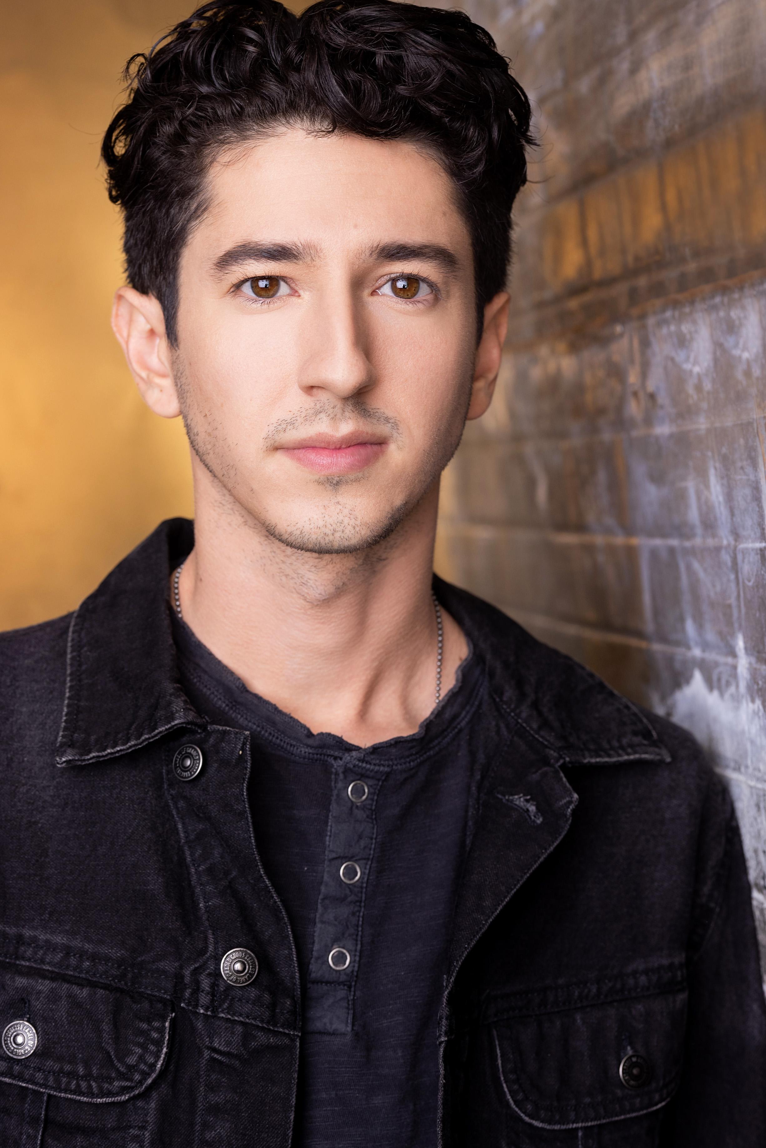 actor Brendan Calton large photo