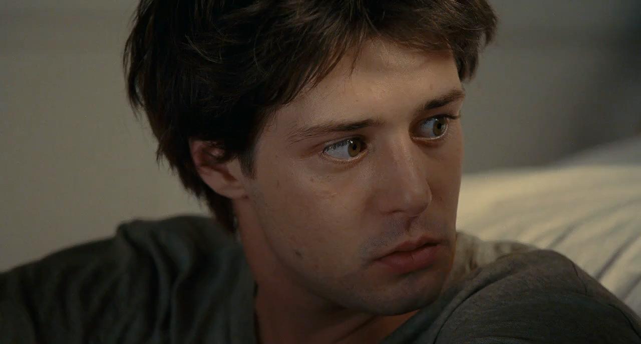 actor Laurent Delbecque large photo