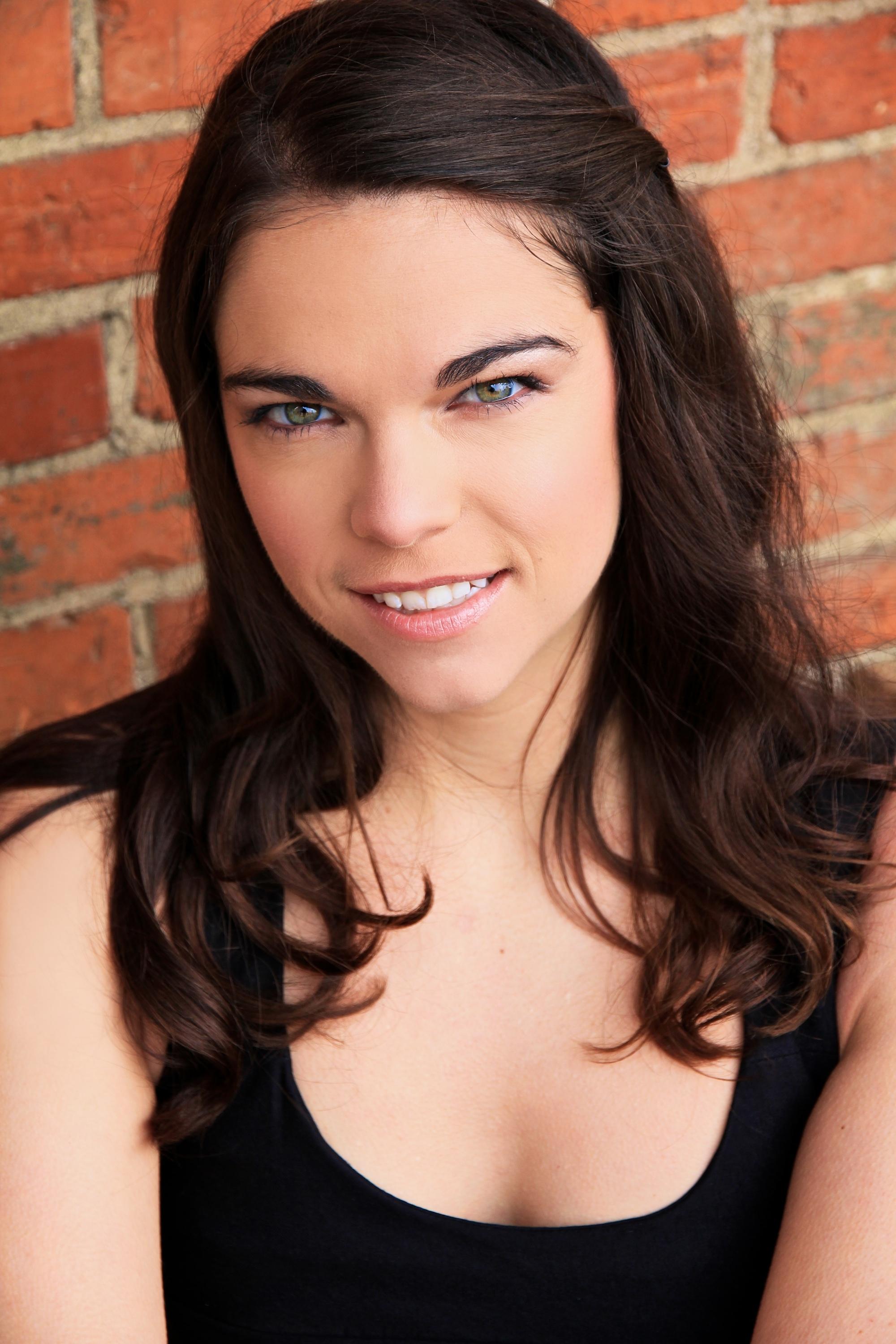 actor Jennifer Boudreau large photo