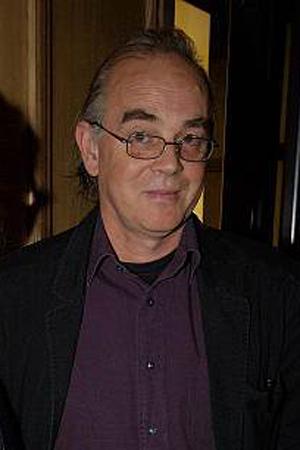 actor Joseph Blatchley large photo