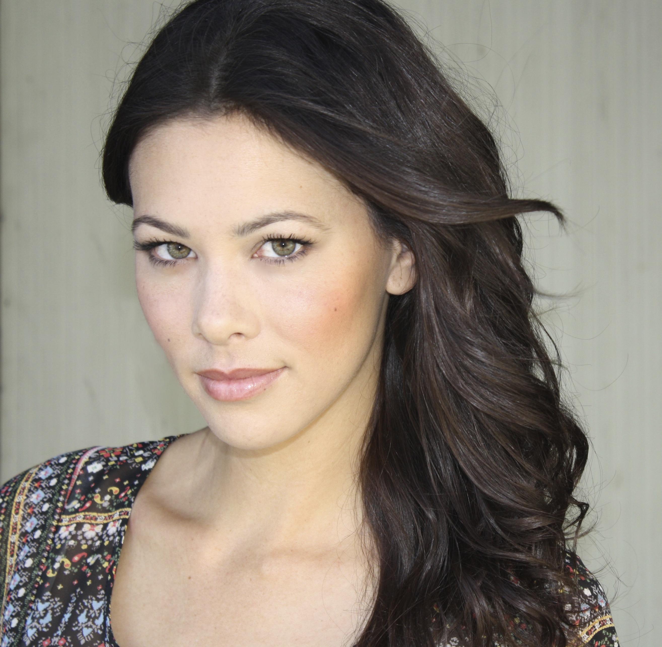 actor Nicole Sienna large photo