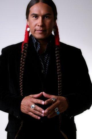 actor Mo Brings Plenty large photo