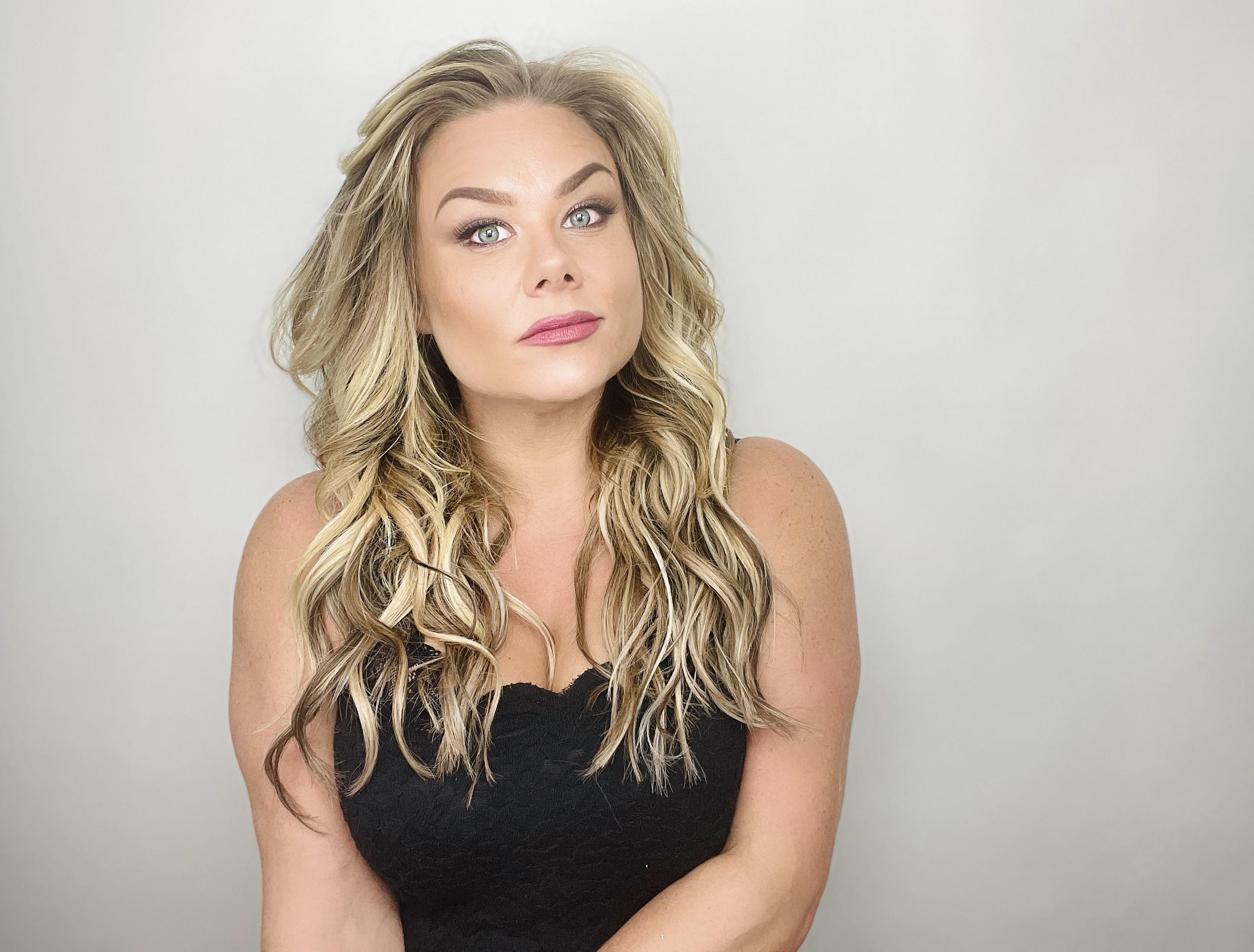 actor Carly Jibson large photo