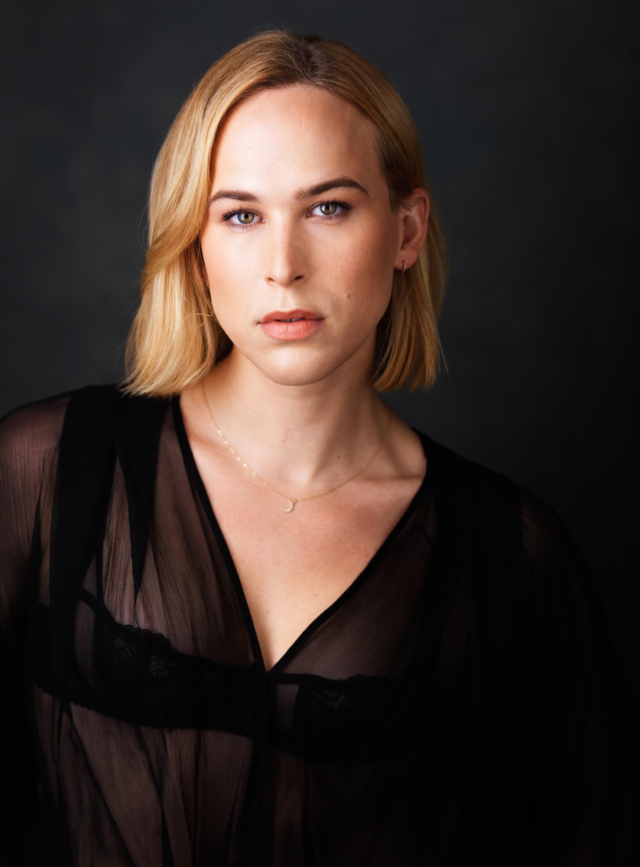 actor Tommy Dorfman large photo