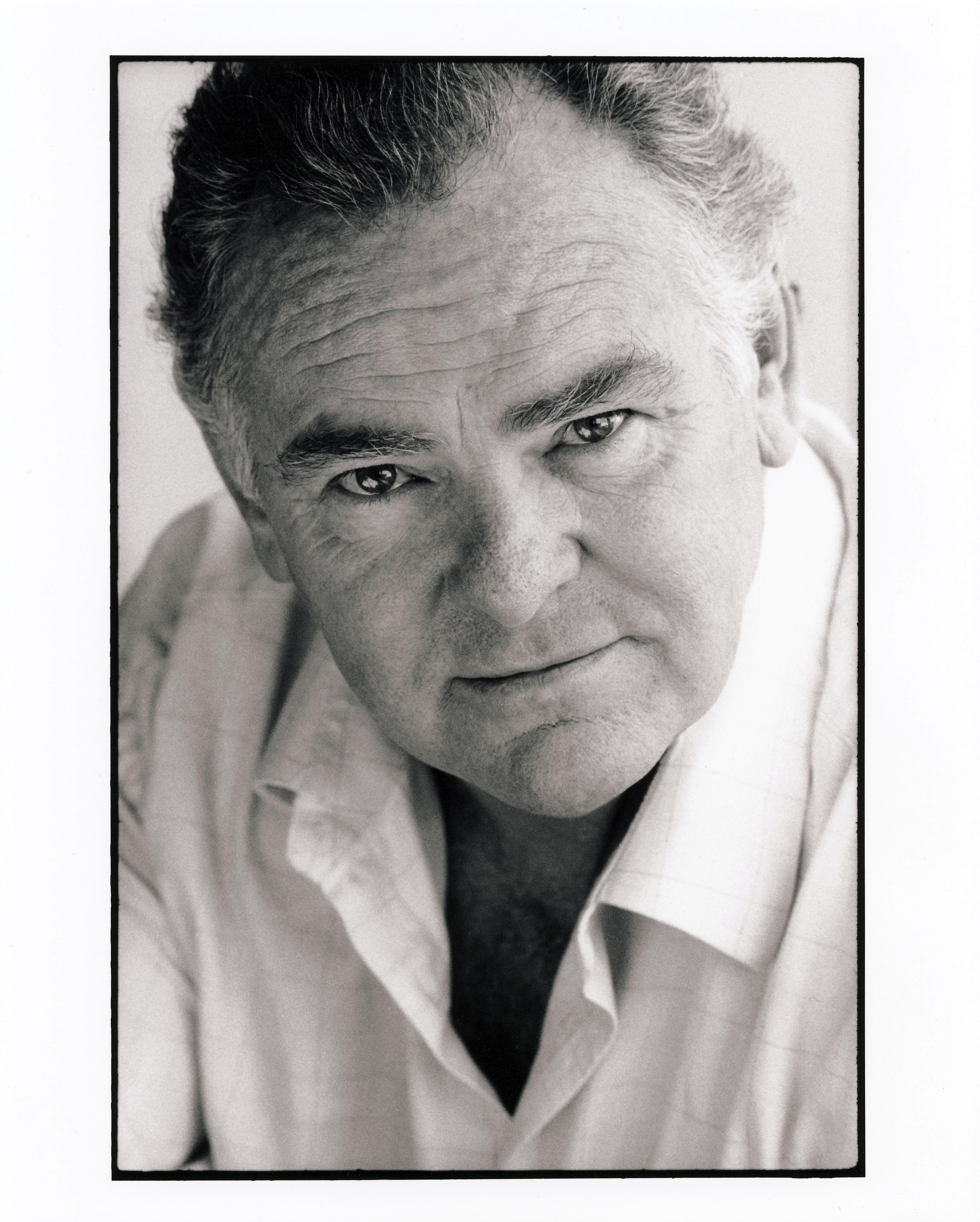 actor Robert Ashe large photo