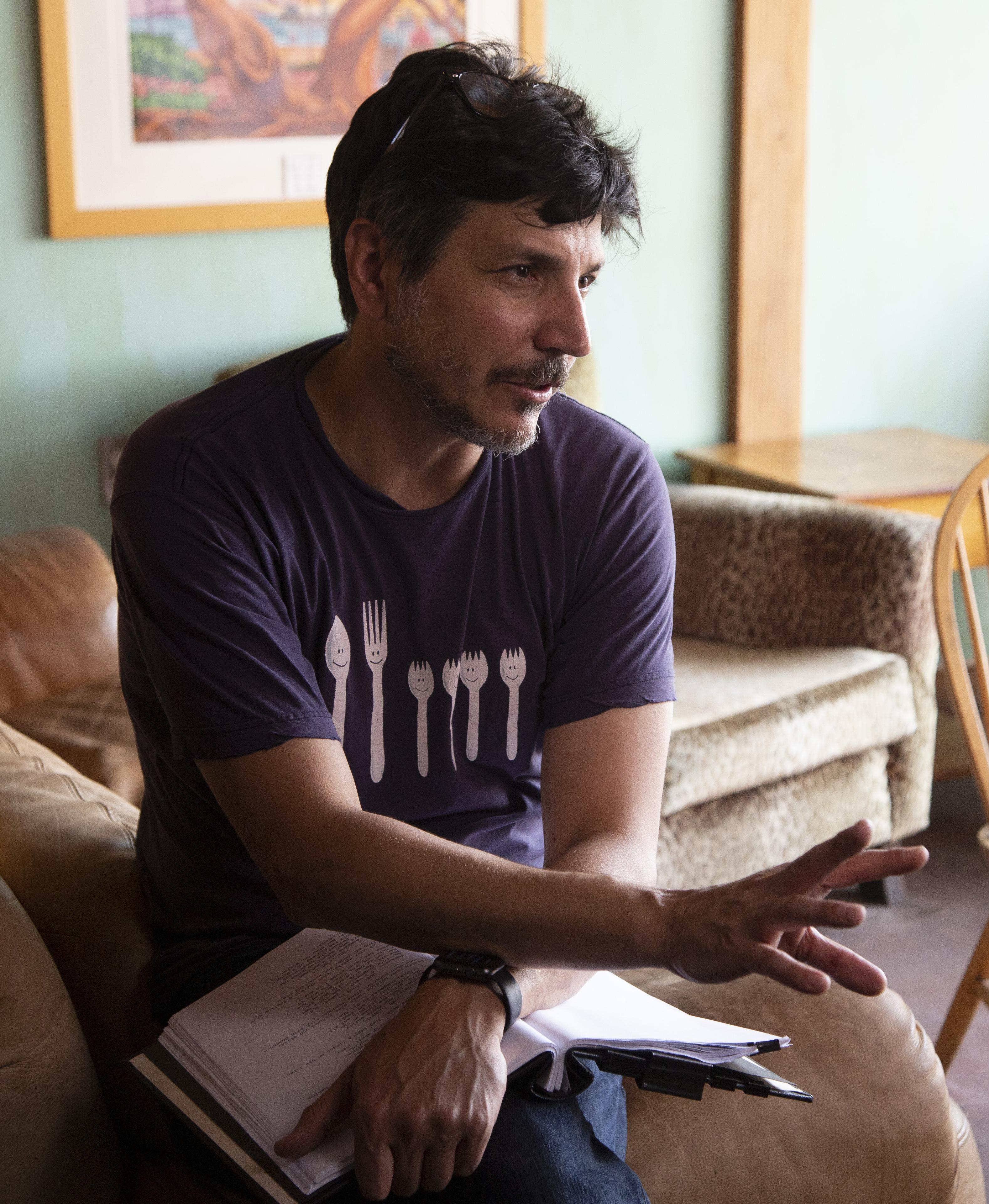 actor Tony Leech large photo