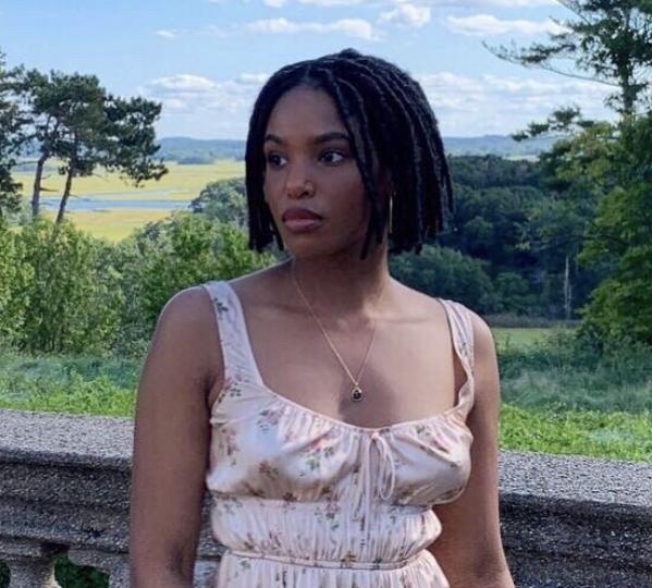 actor Alexandra Cruz large photo