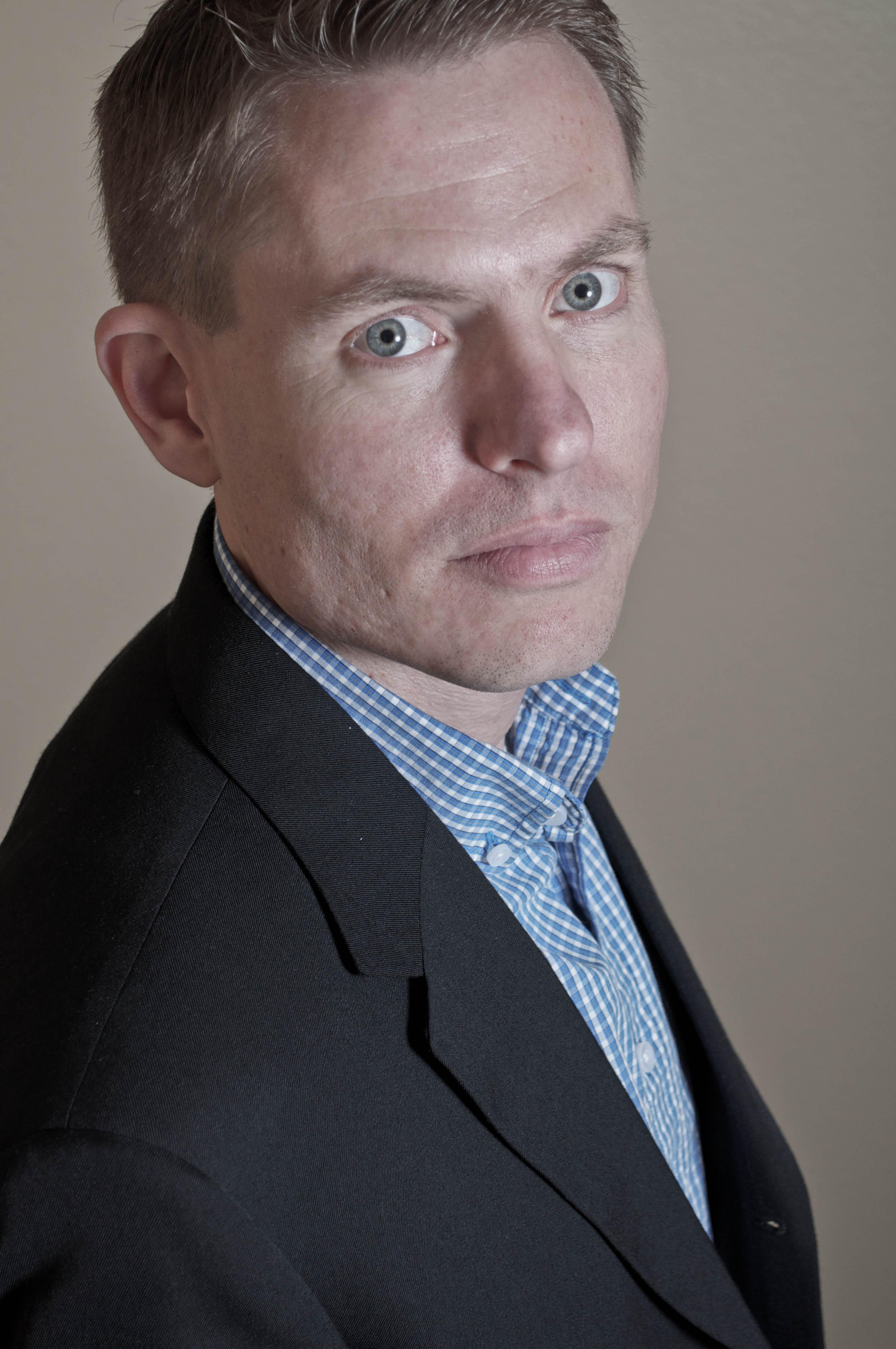 actor Kevin Goss large photo