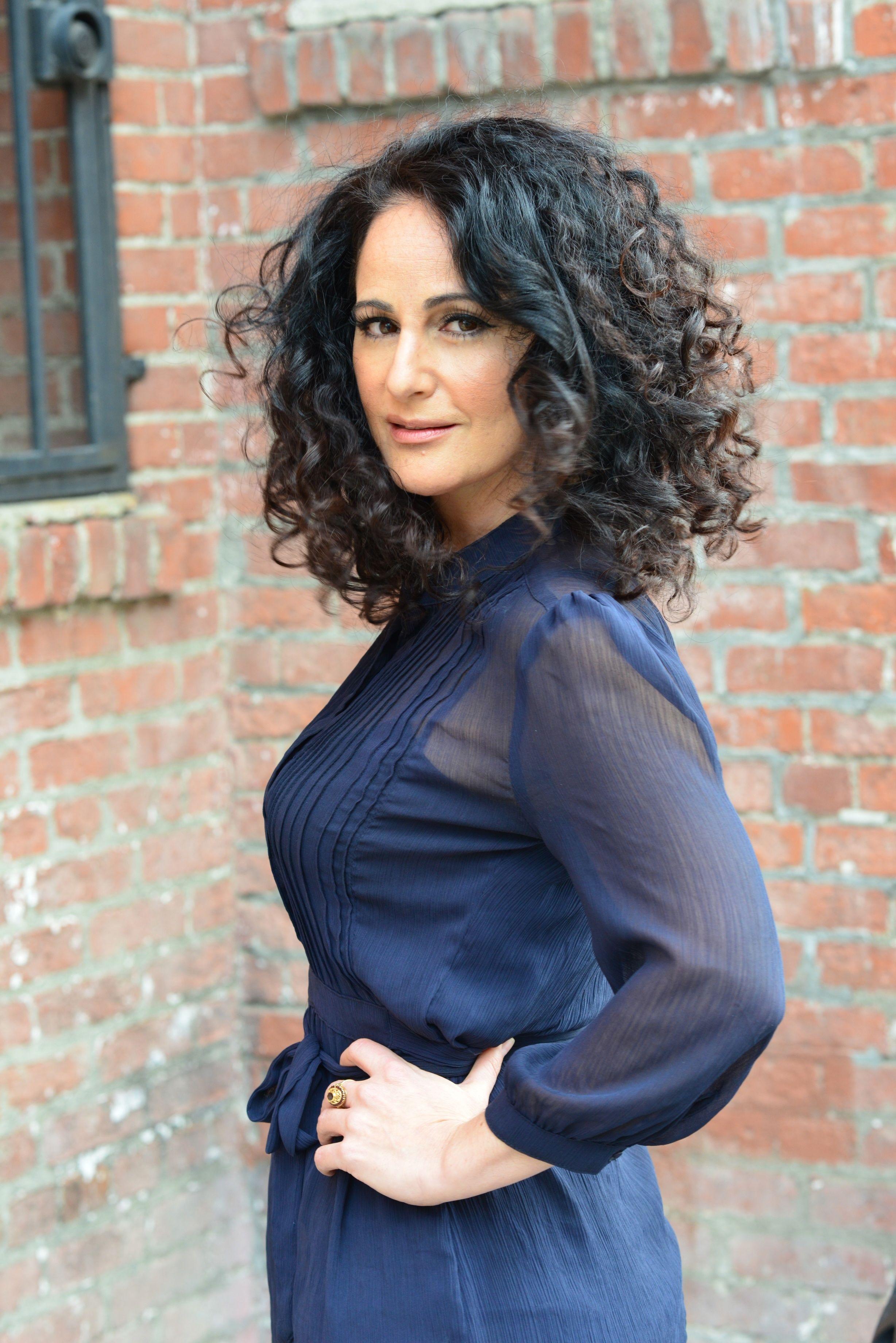 actor Nadya Ginsburg large photo