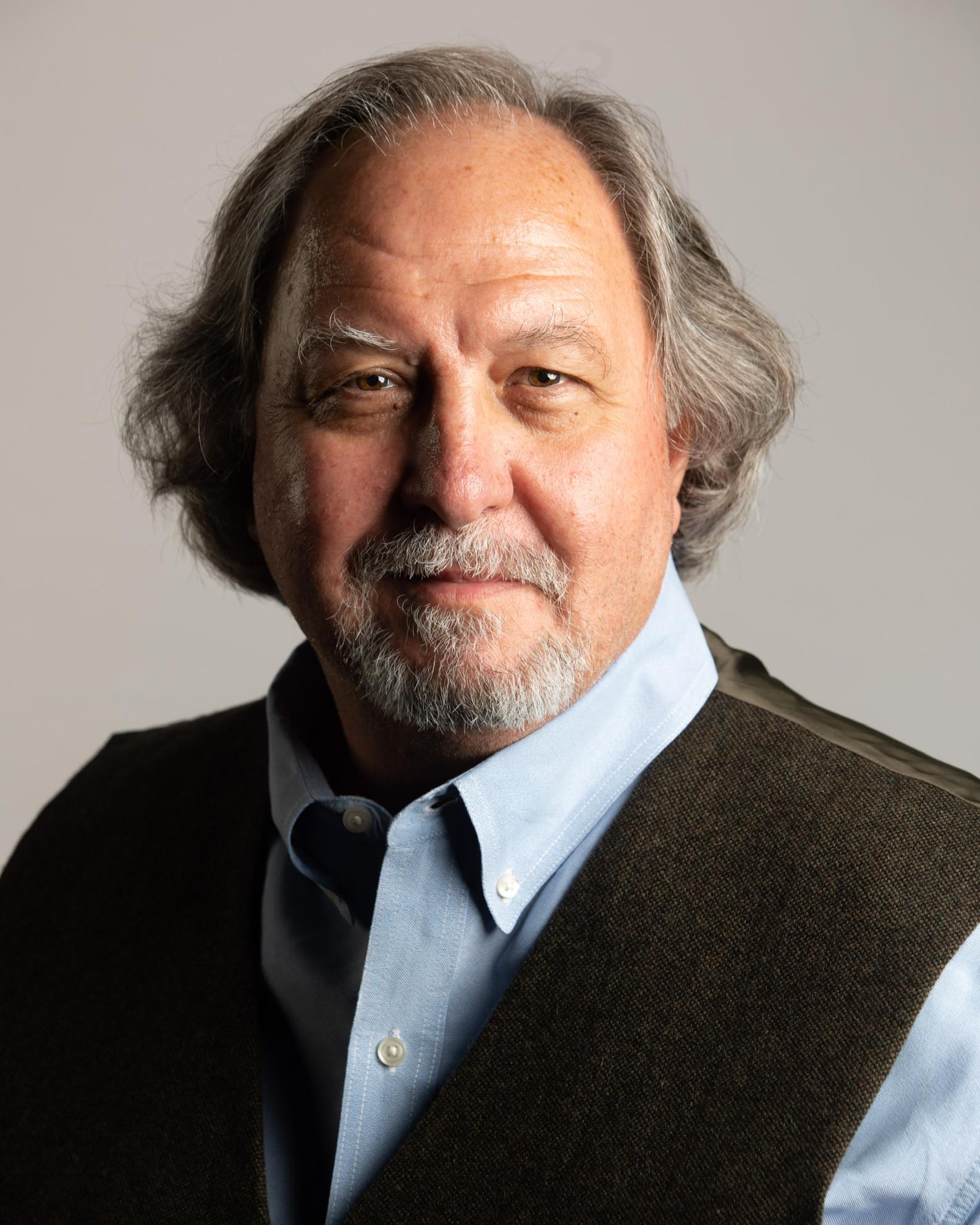 actor Hollis Ellzey large photo