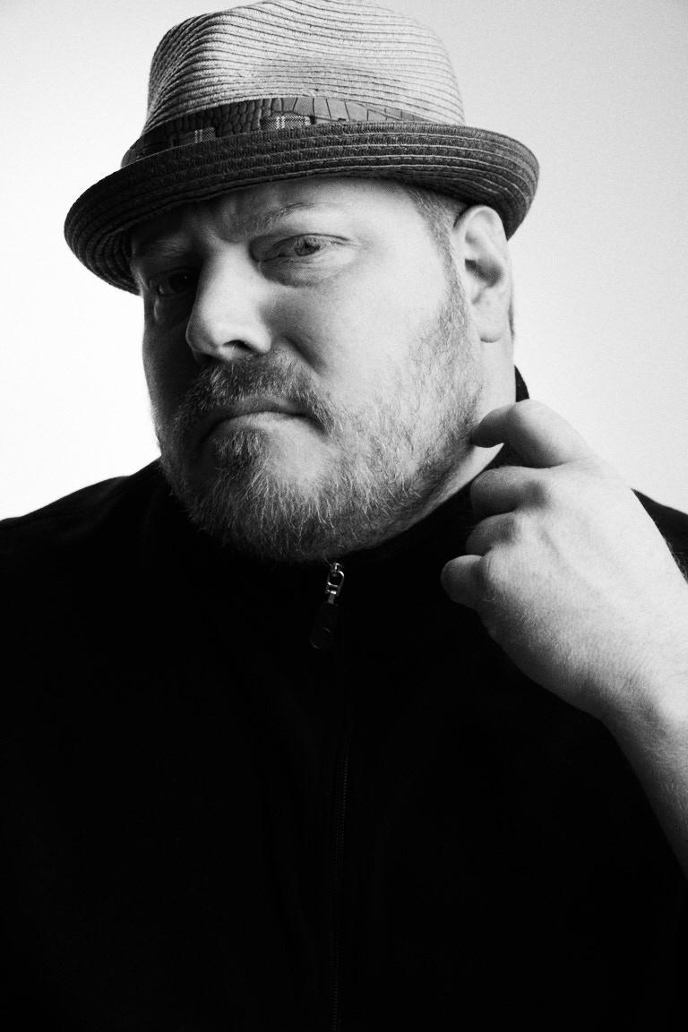 actor Mike Houston large photo