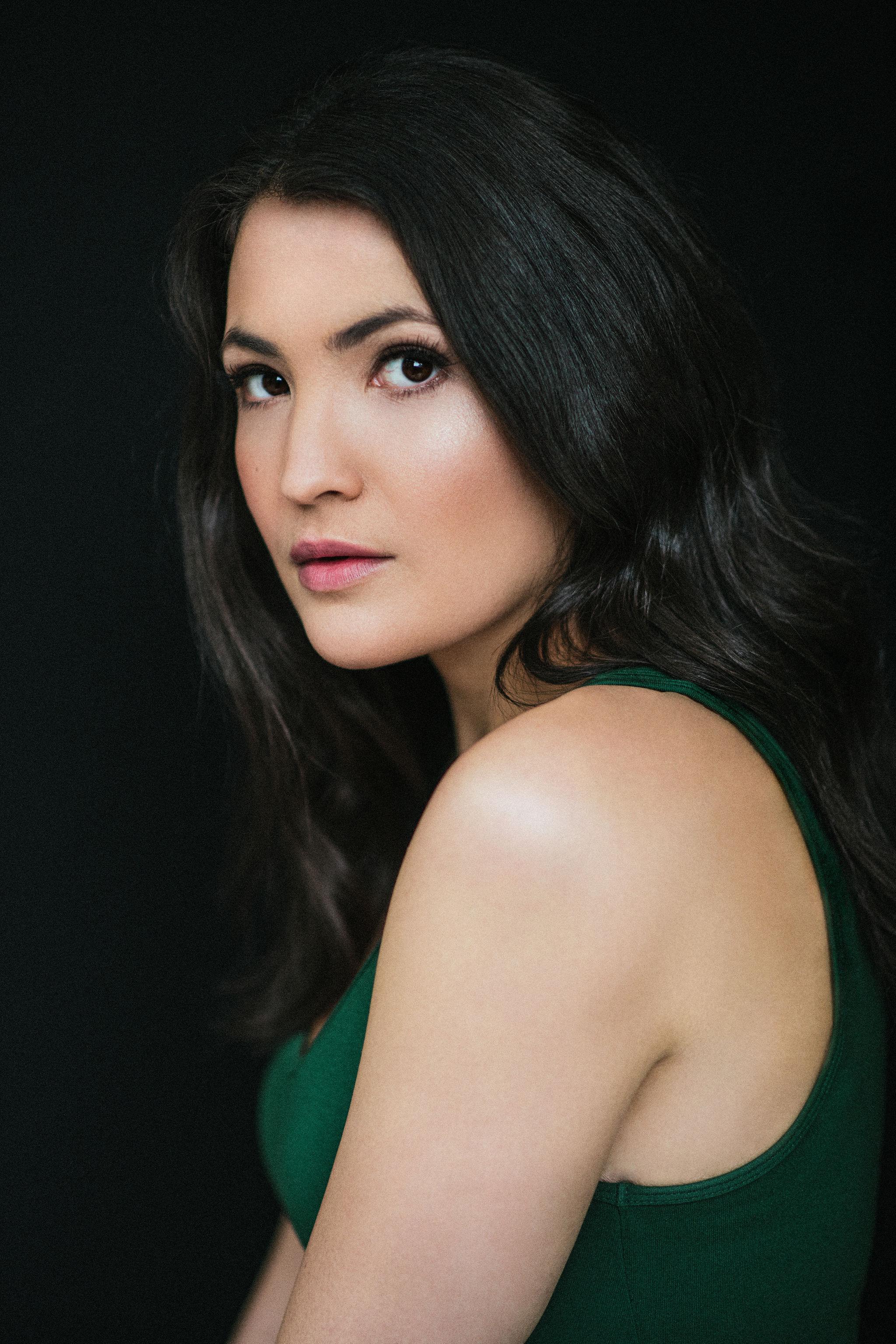 actor Jenna Romanin large photo