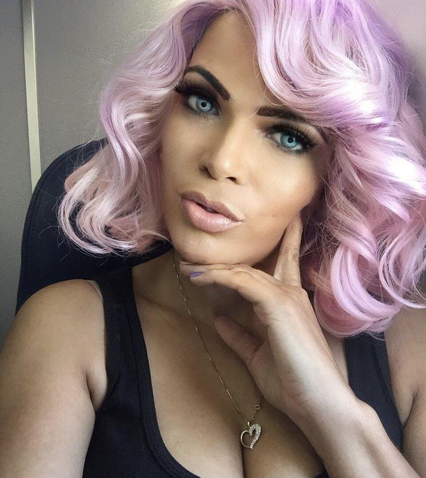 actor Raqia Blades large photo