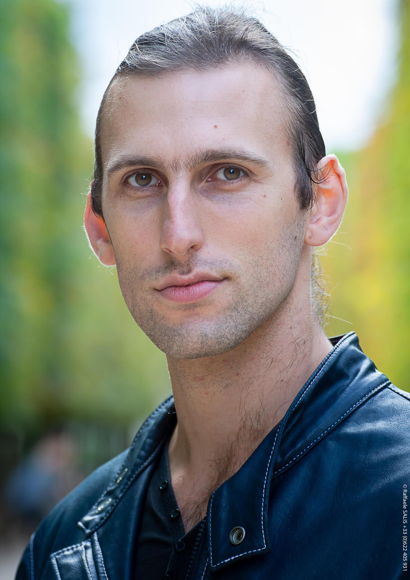 actor Alexandre Majetniak large photo