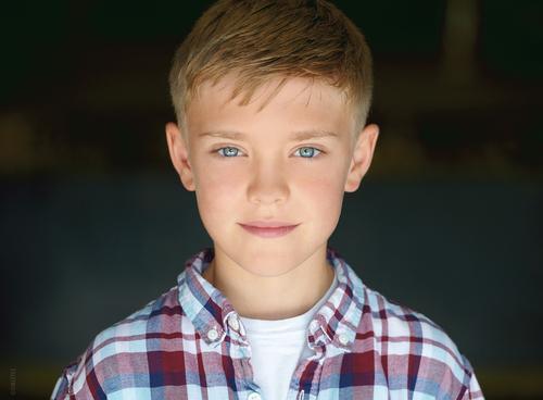 actor Parker Corno large photo