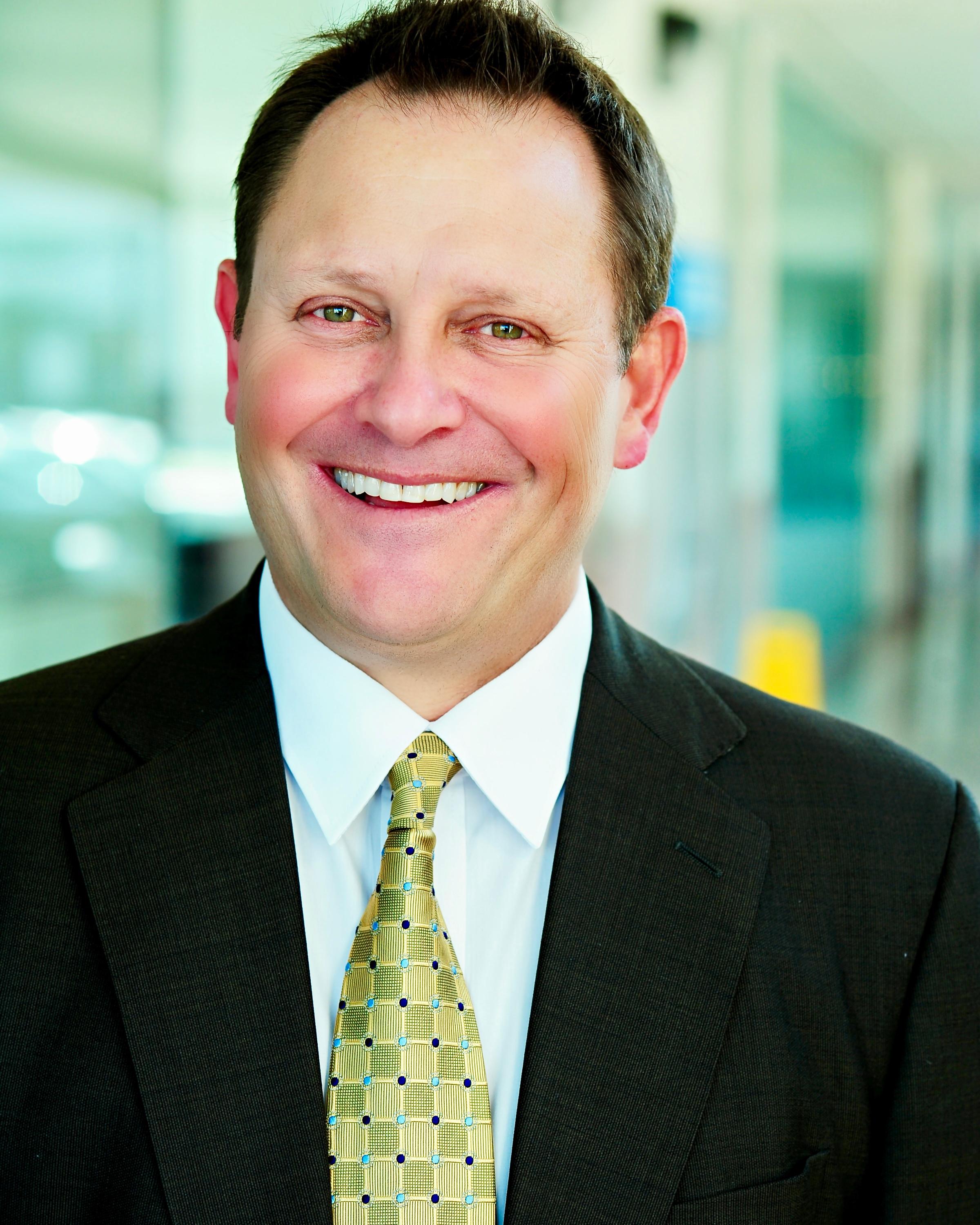 actor Kevin E. West large photo