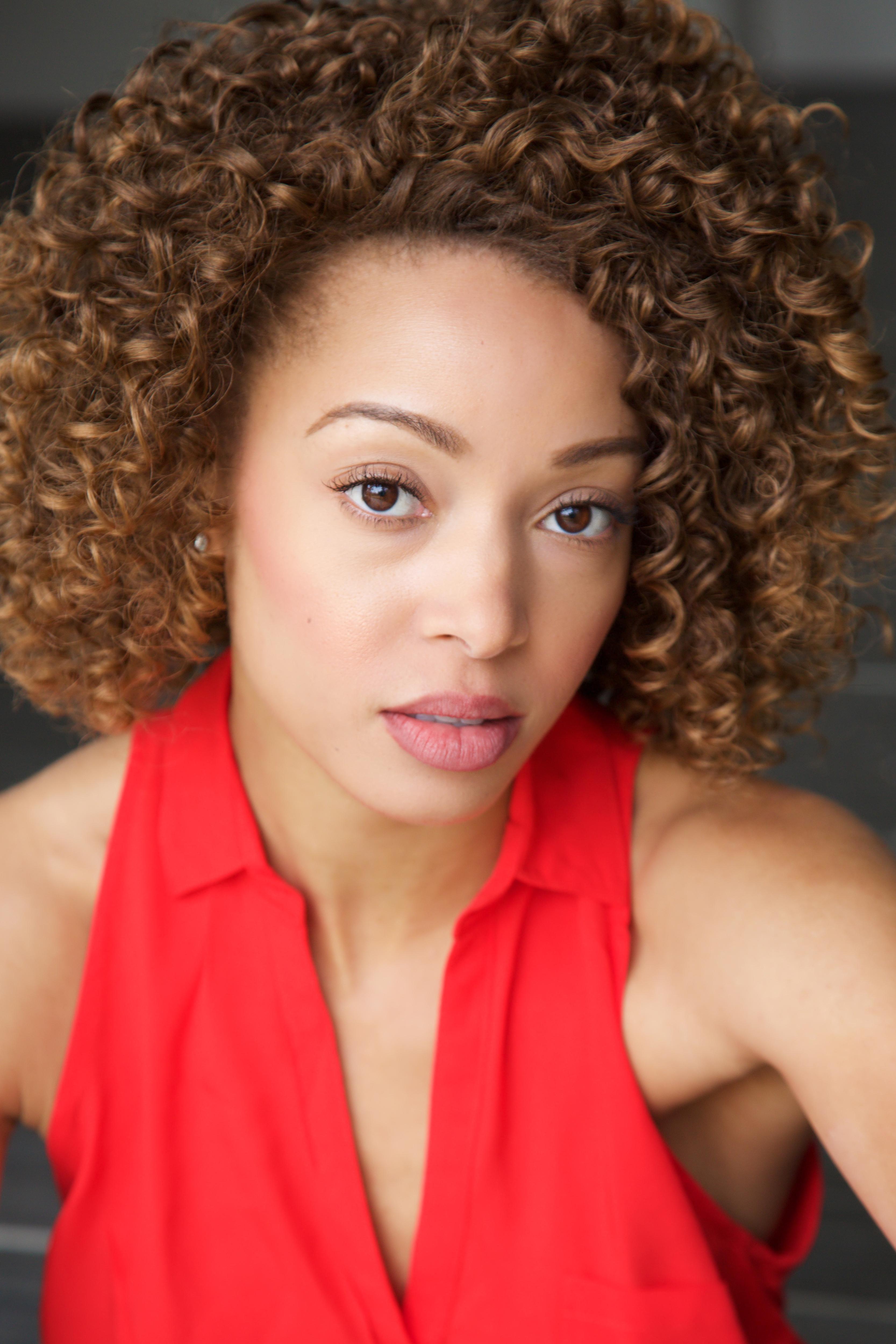 actor Ashley Drayton large photo