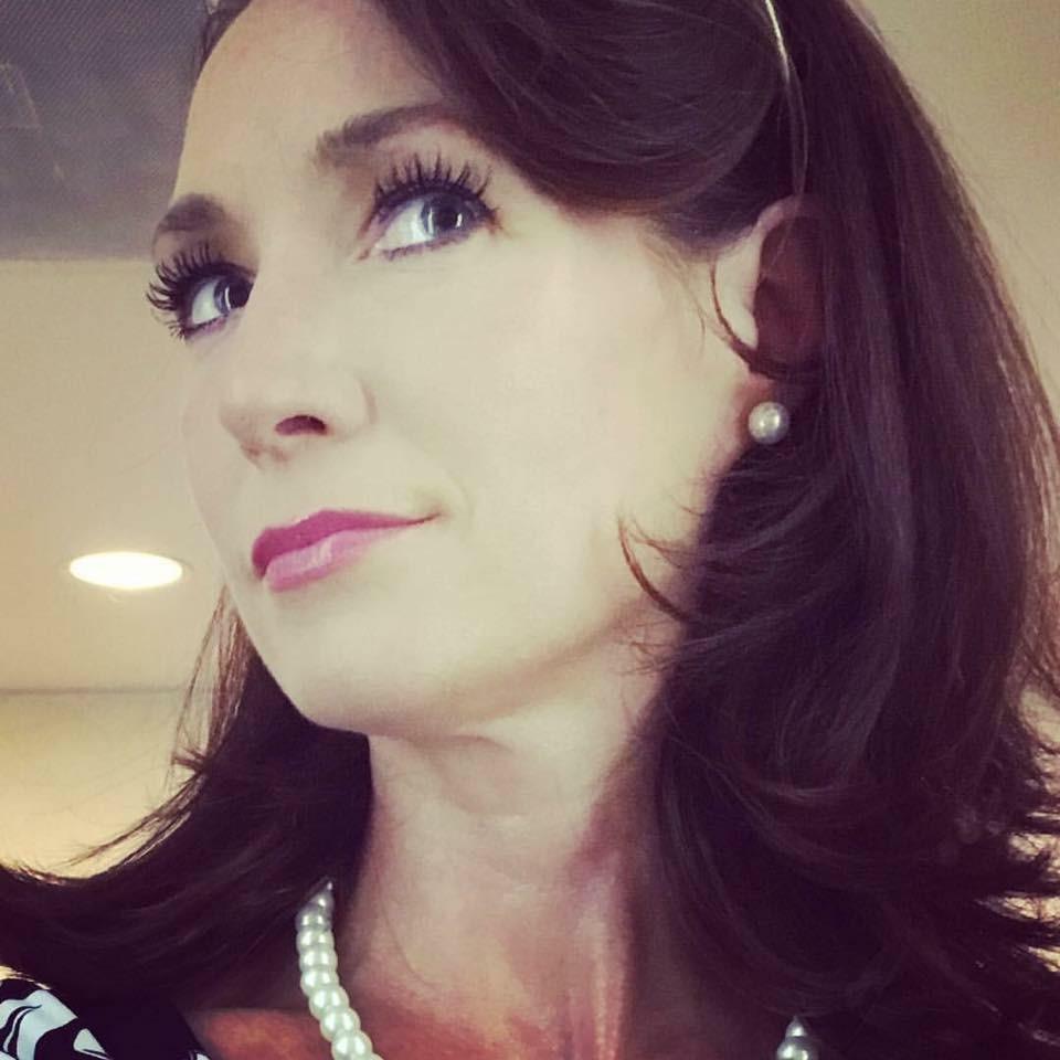 actor Katherine Elise Shaw large photo